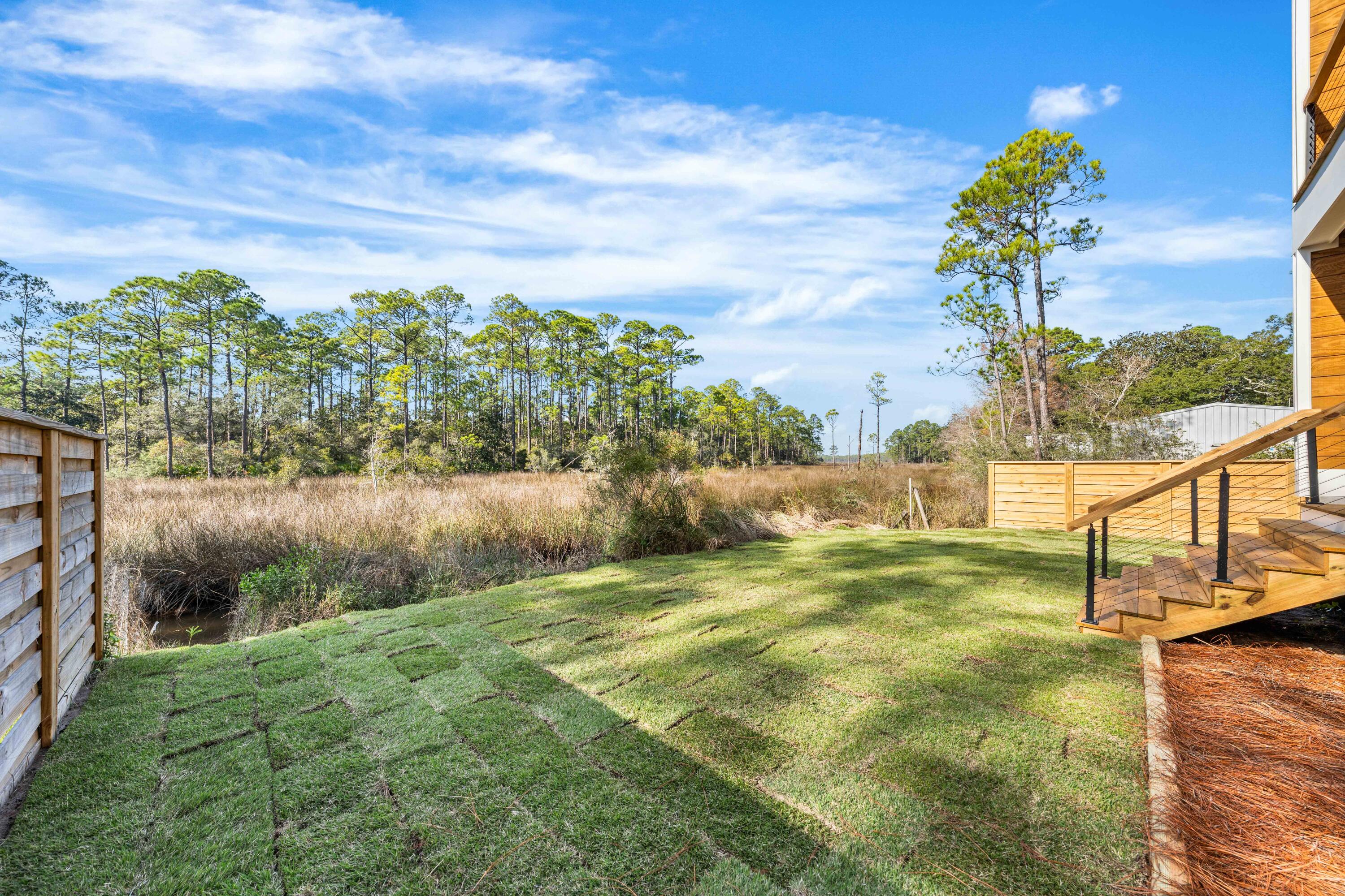 TOWN OF SANTA ROSA - Residential