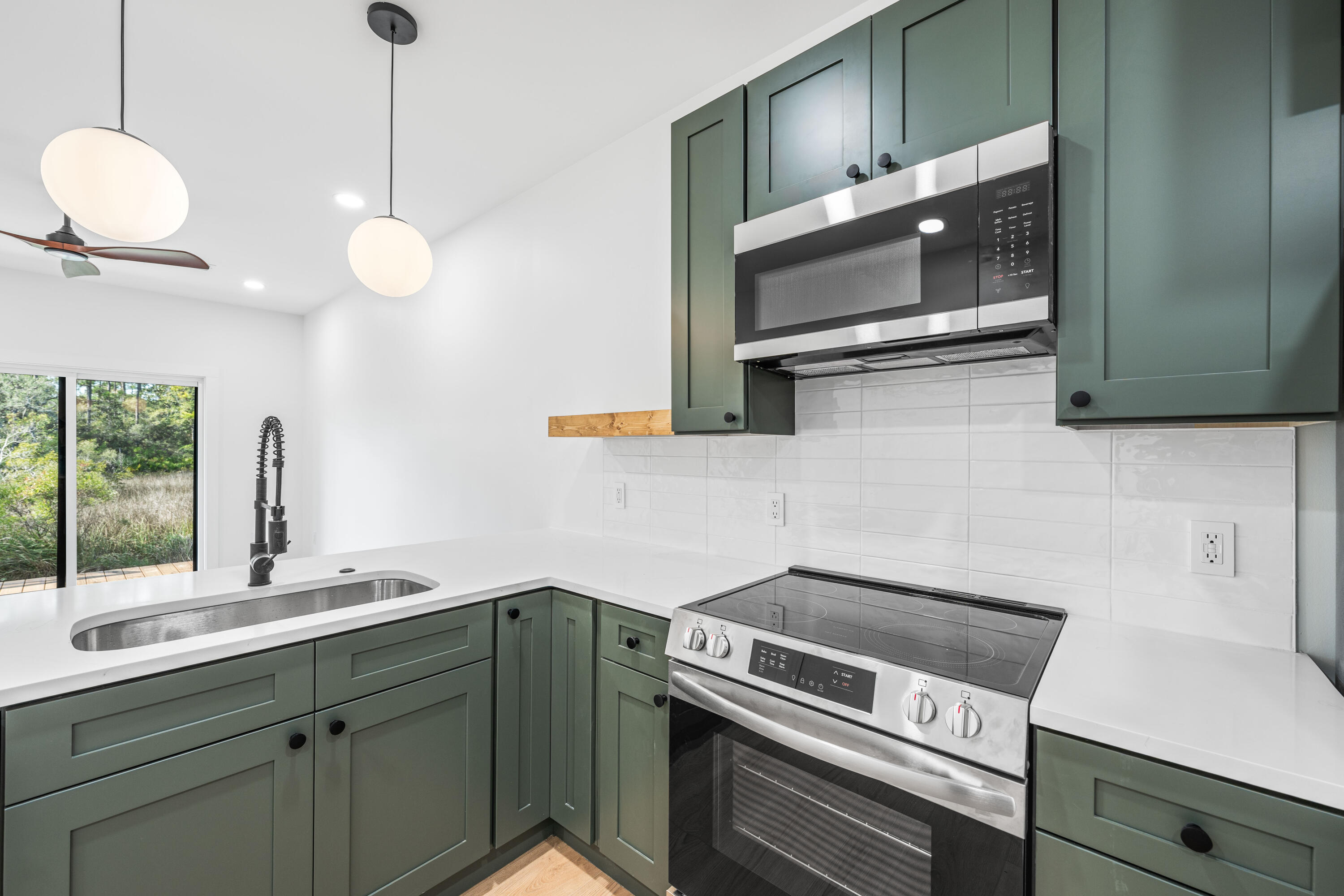 TOWN OF SANTA ROSA - Residential