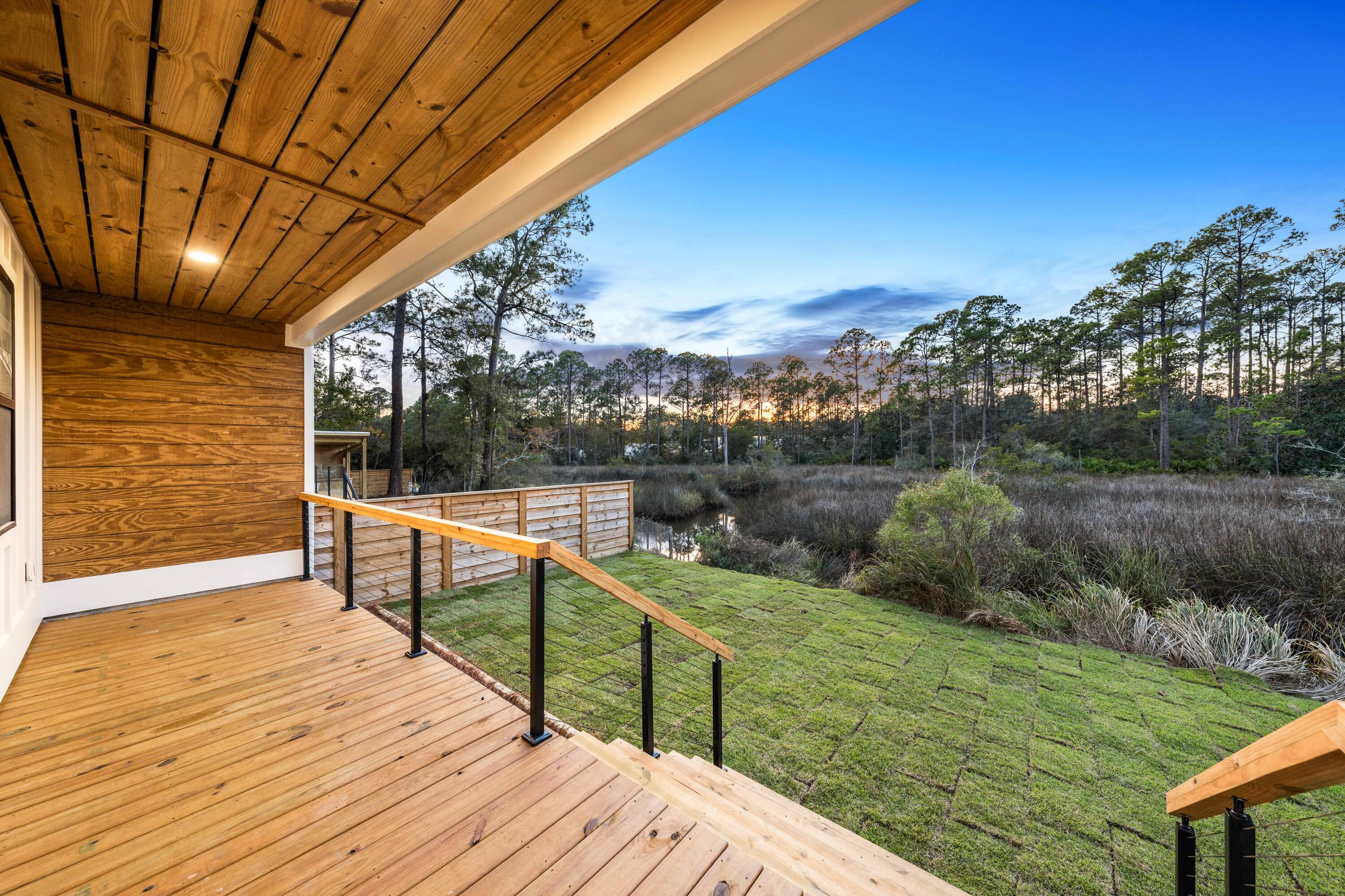 TOWN OF SANTA ROSA - Residential