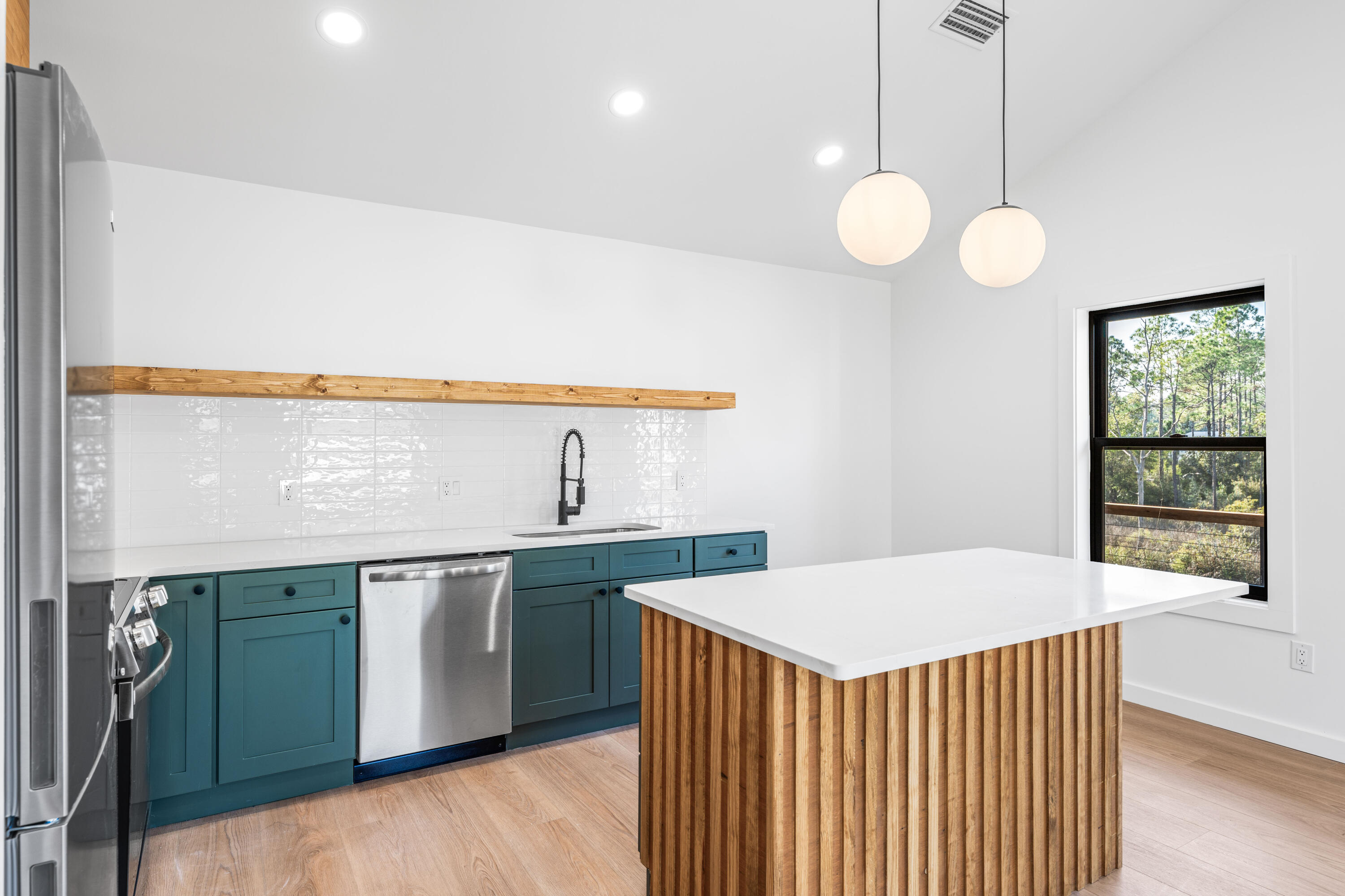 TOWN OF SANTA ROSA - Residential