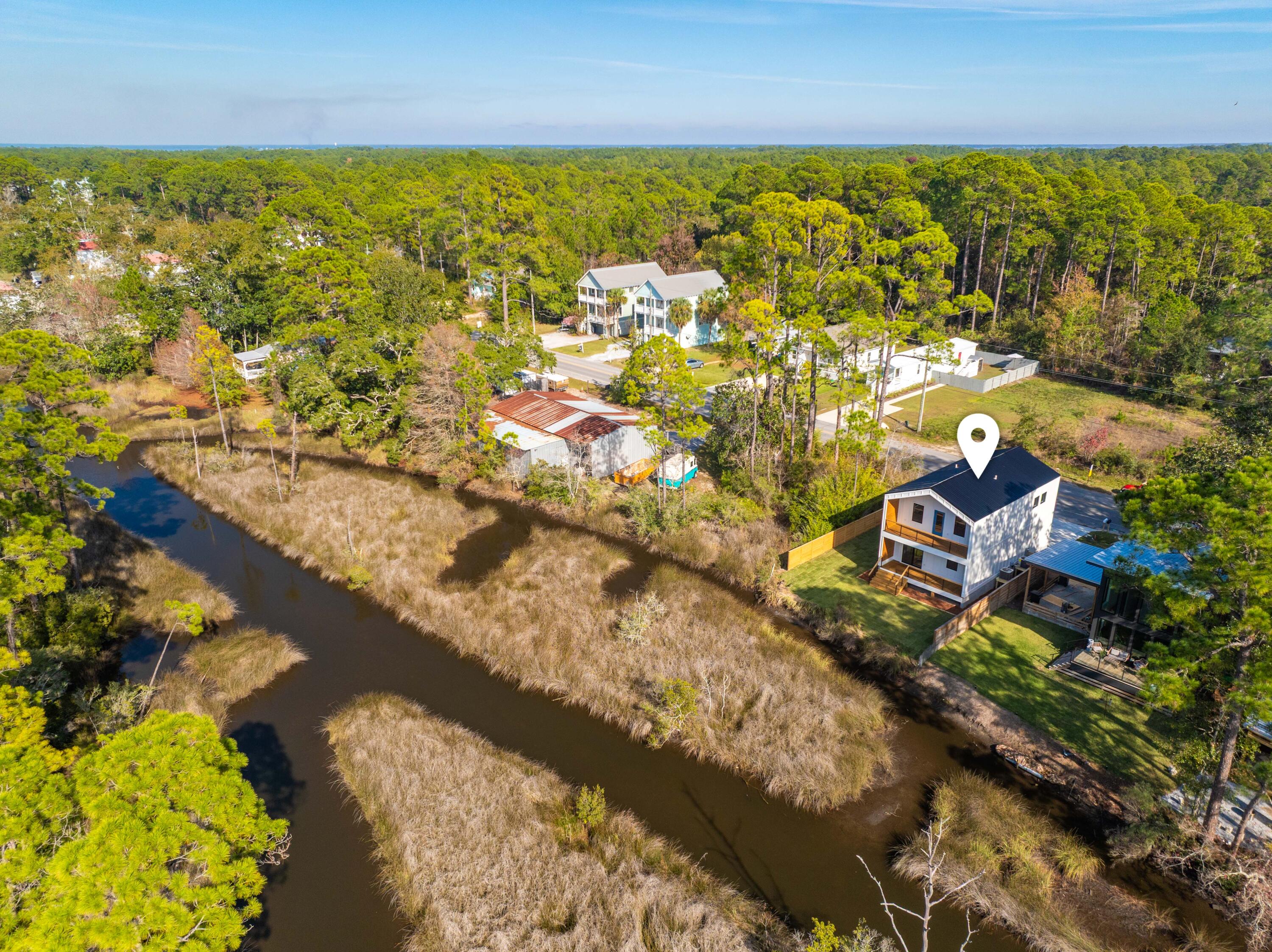 TOWN OF SANTA ROSA - Residential