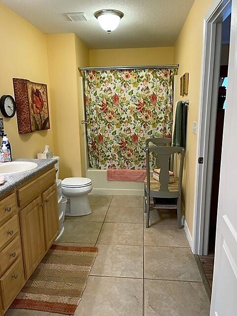 SPRING HOLLOW ESTATES - Residential