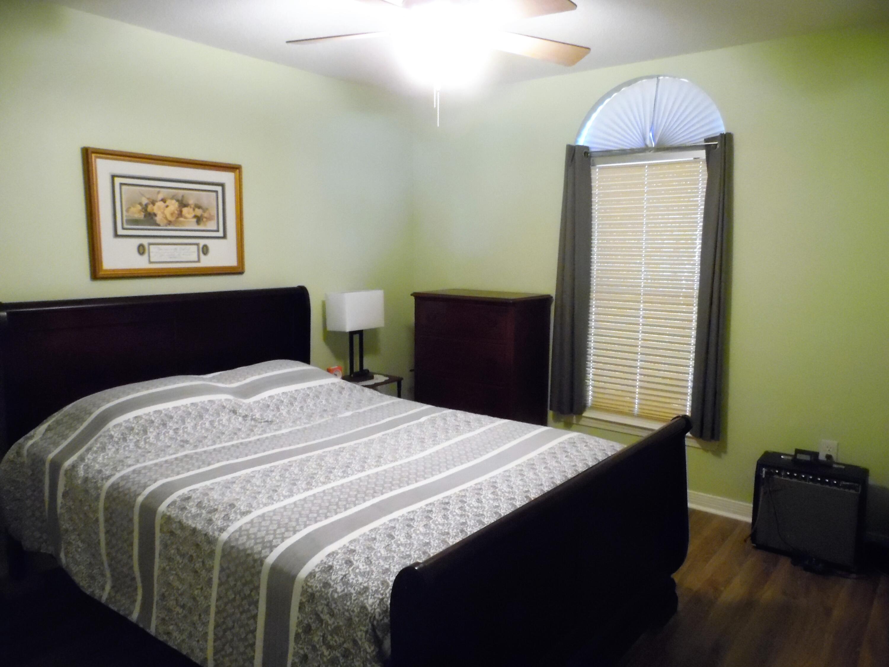 SPRING HOLLOW ESTATES - Residential