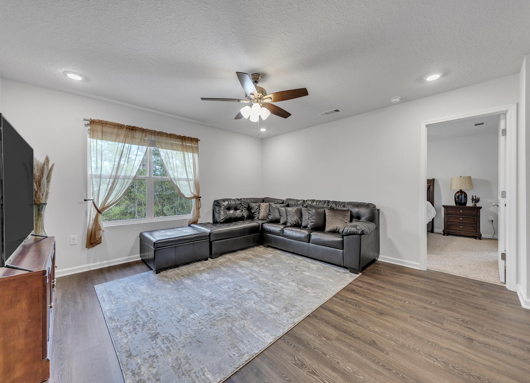 TIMERLAND RIDGE - Residential Lease