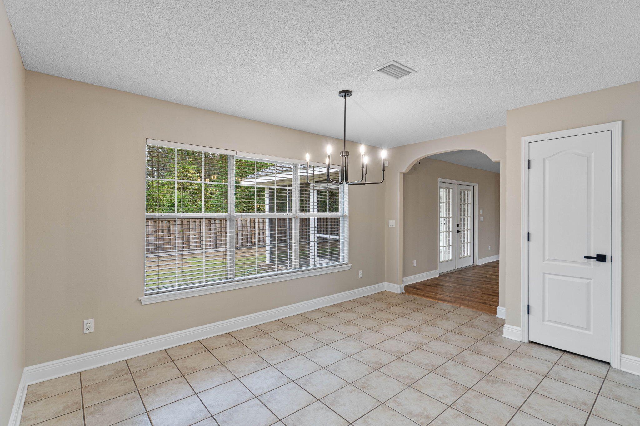 WOODLAWN HEIGHTS - Residential