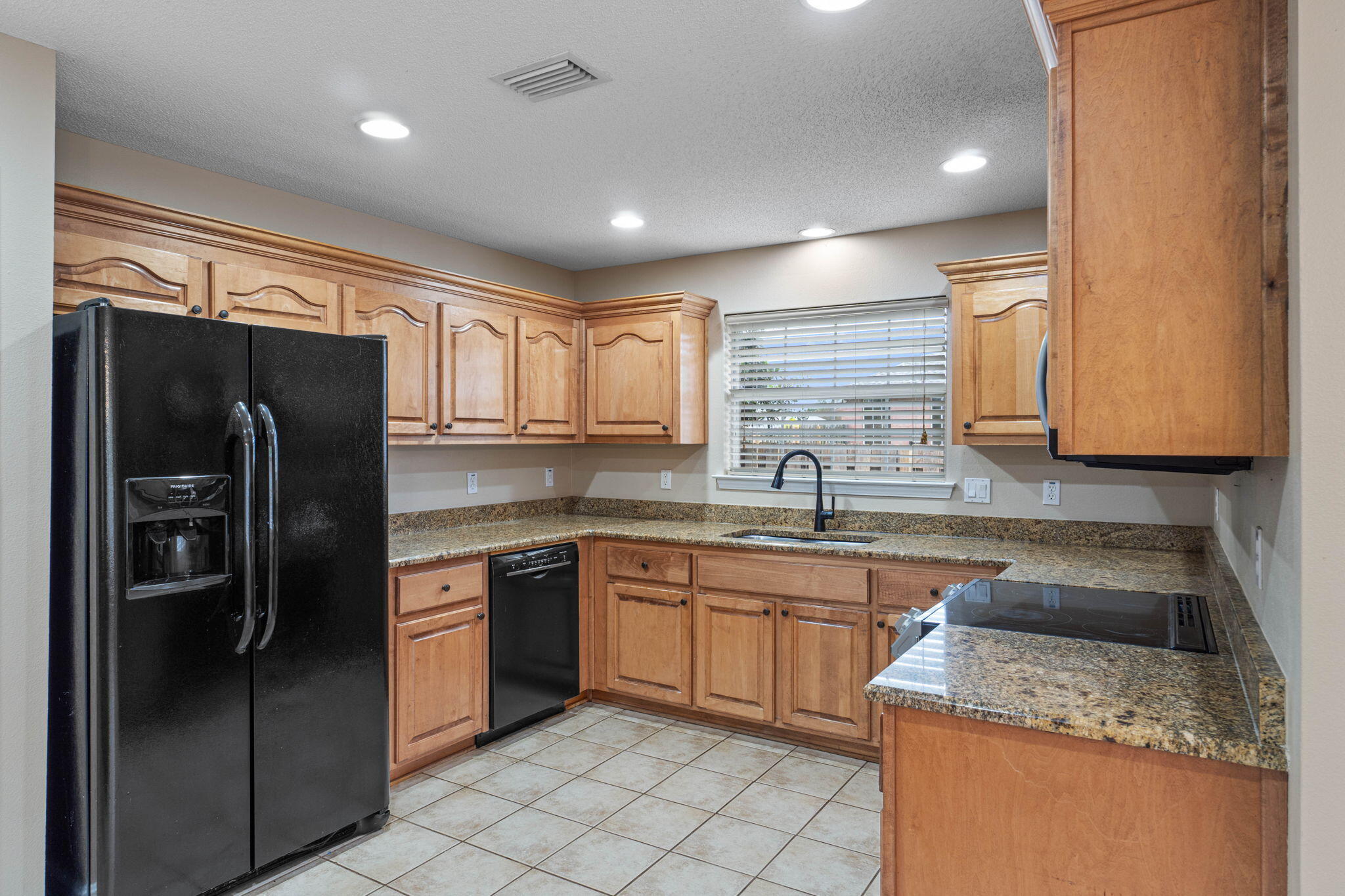 WOODLAWN HEIGHTS - Residential