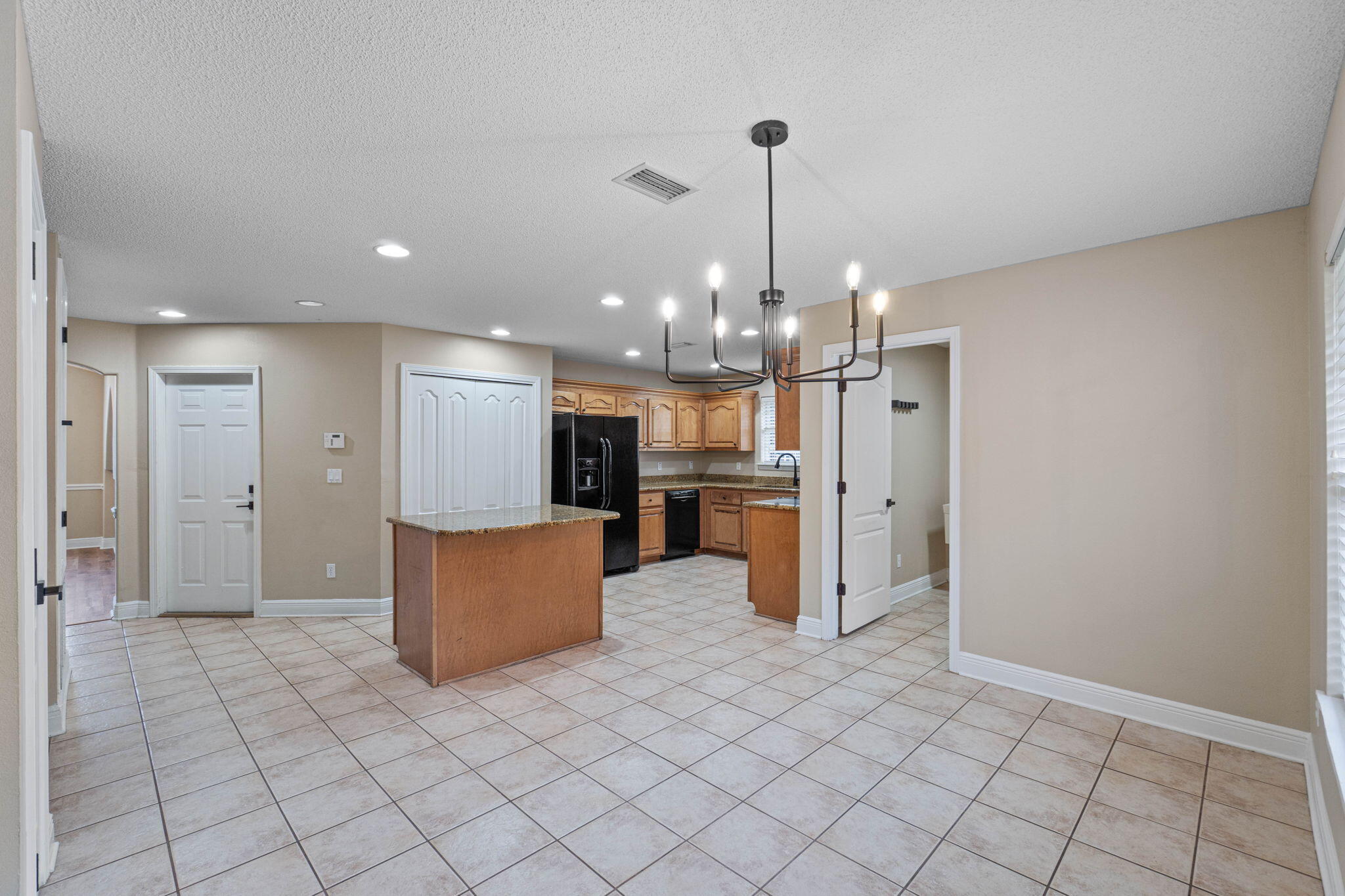 WOODLAWN HEIGHTS - Residential