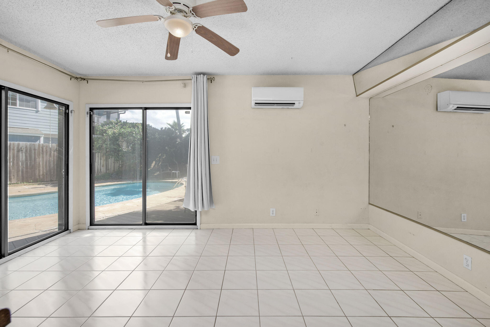 SANTA ROSA ISLAND - Residential
