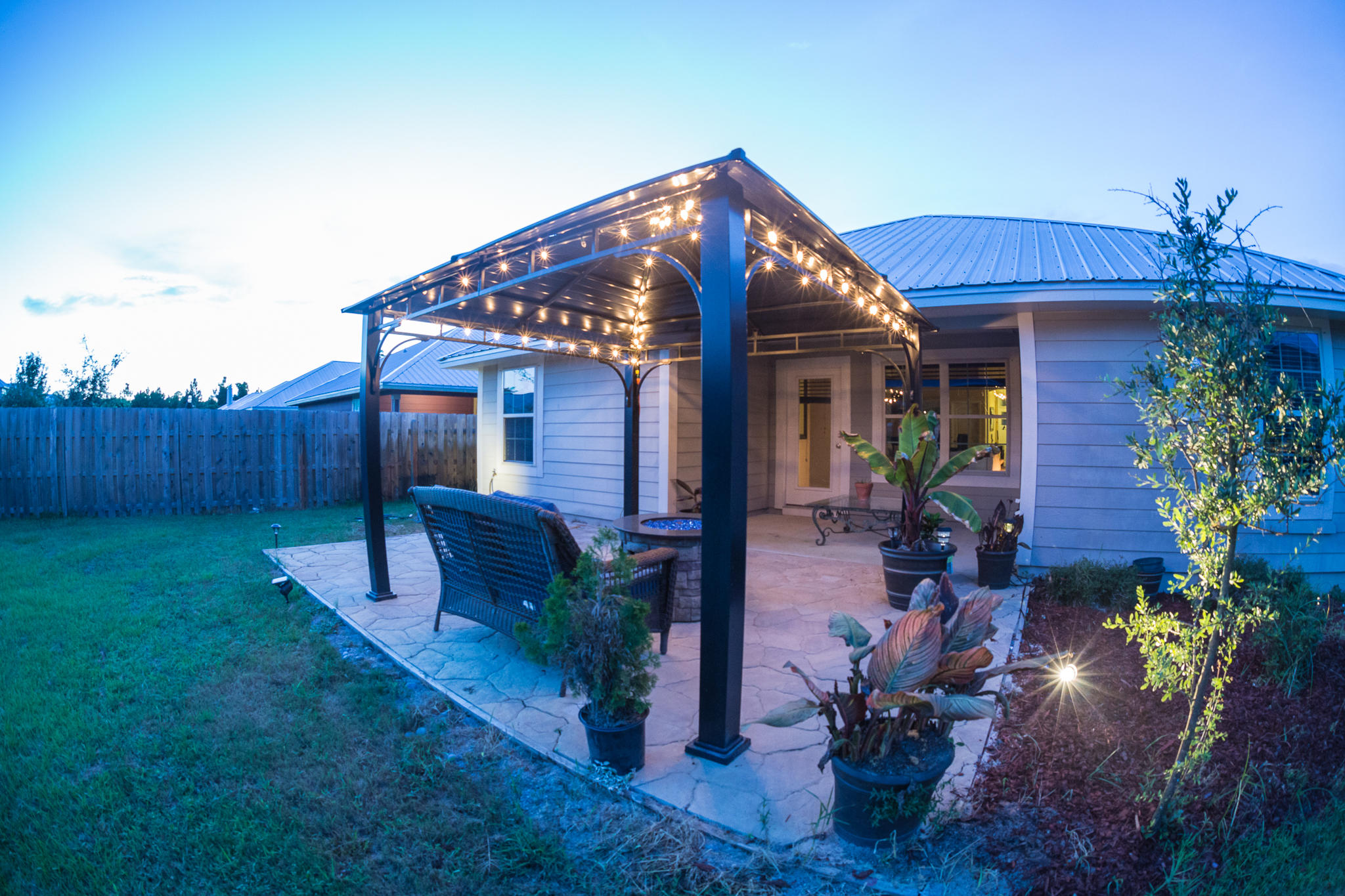 EAGLE BAY - Residential