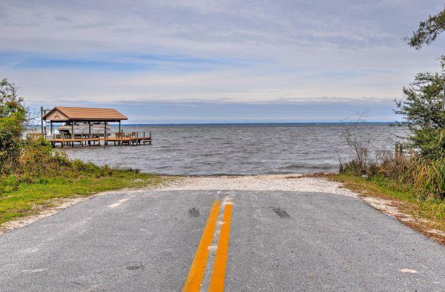 EAGLE BAY - Residential