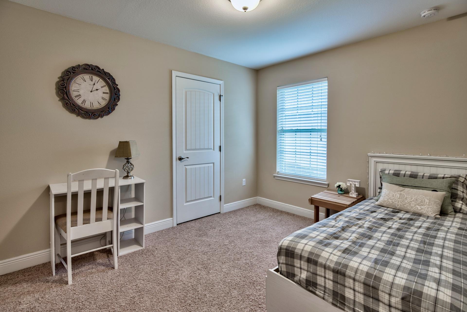 EAGLE BAY - Residential