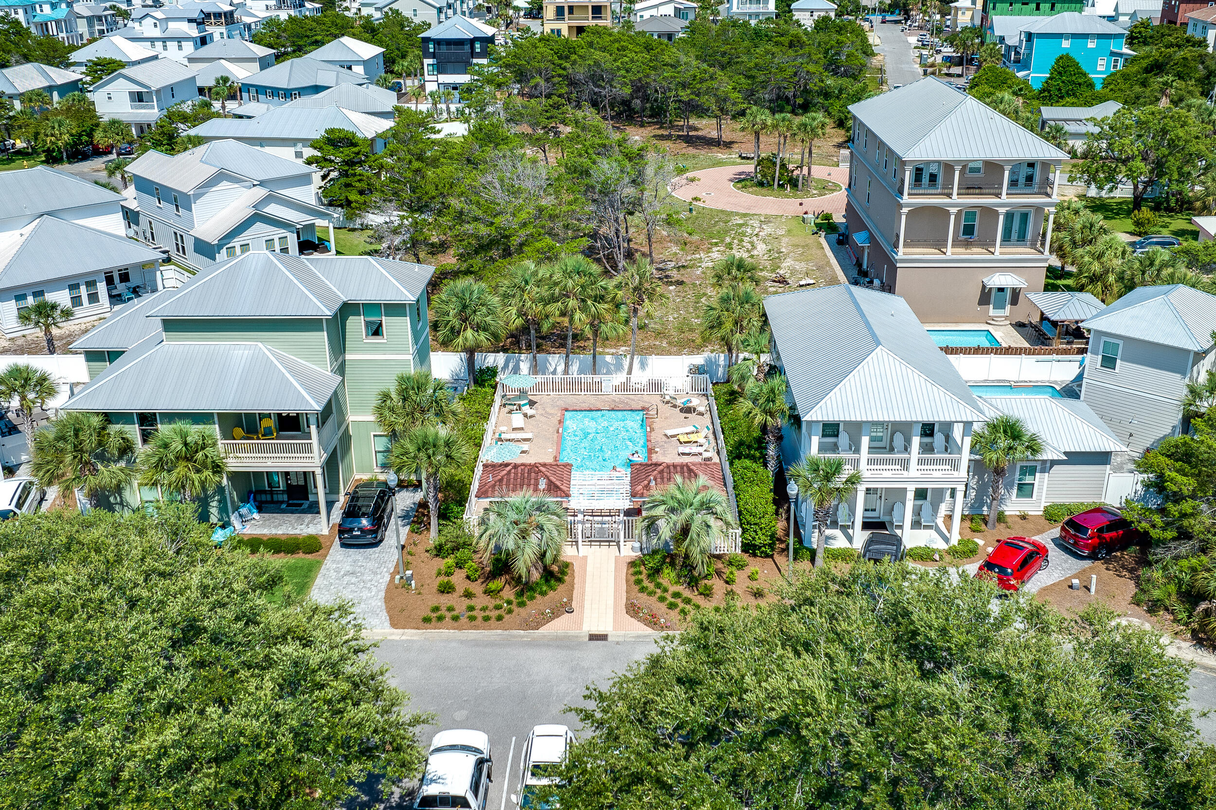 EMERALD WATERS VILLAGE - Land