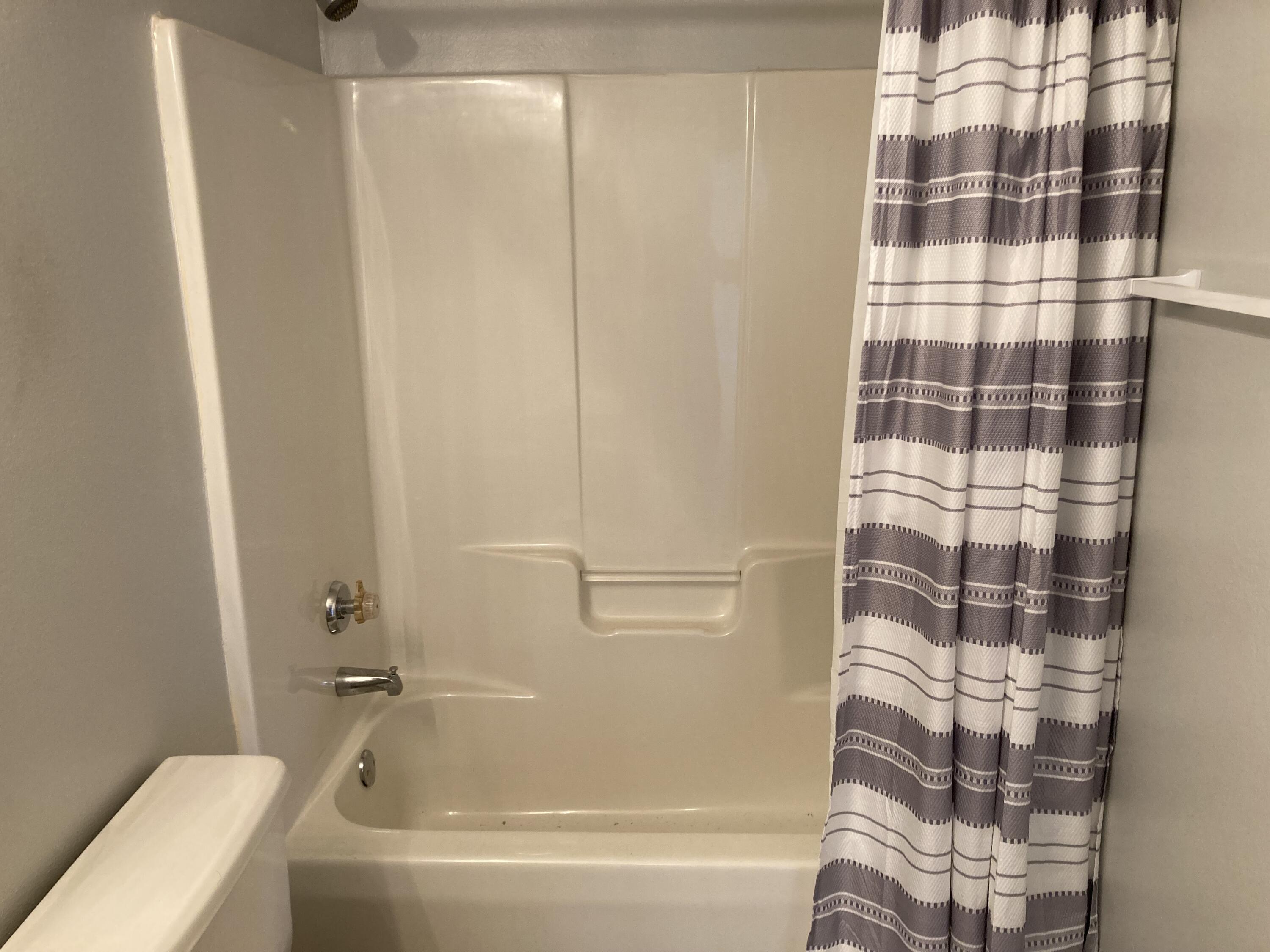 LIVE OAK Unit 2 Lot 33 - Residential