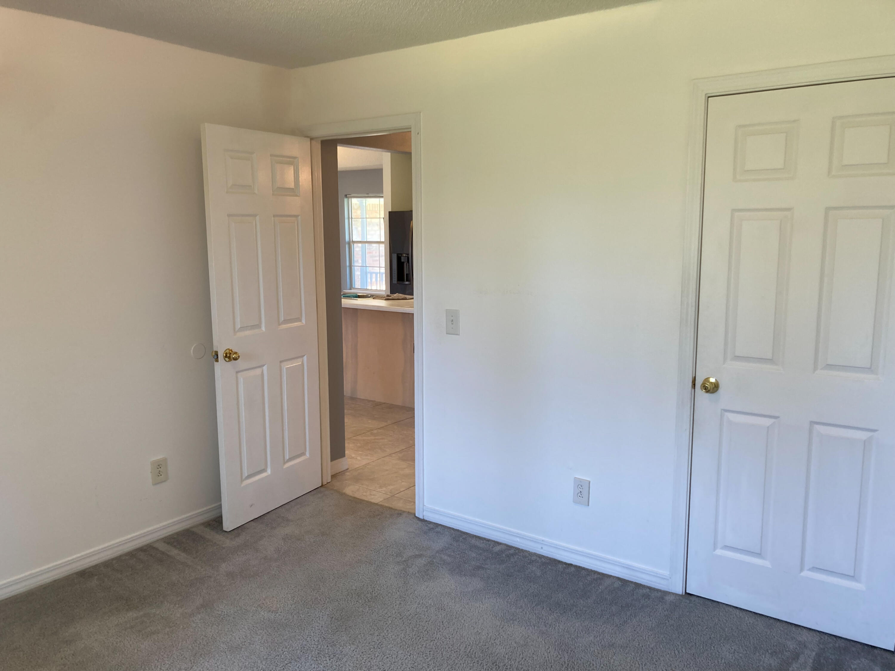 LIVE OAK Unit 2 Lot 33 - Residential