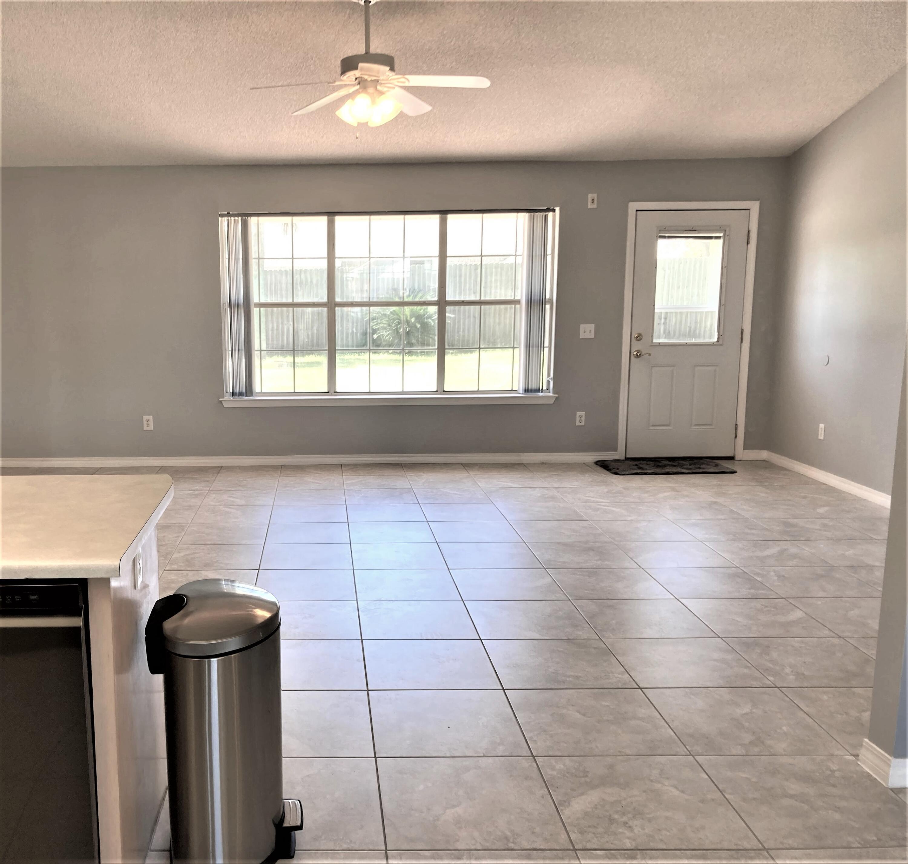 LIVE OAK Unit 2 Lot 33 - Residential