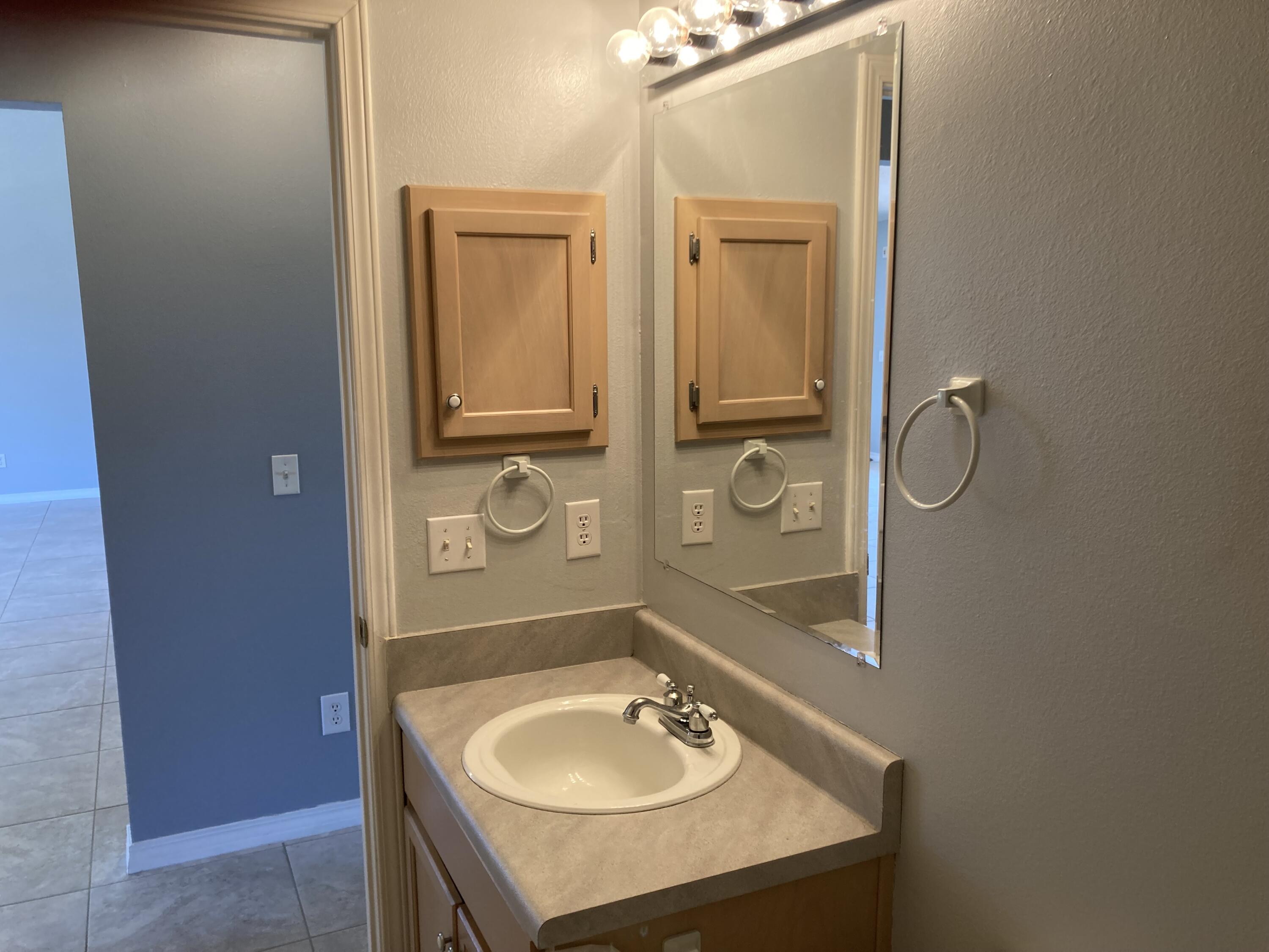 LIVE OAK Unit 2 Lot 33 - Residential