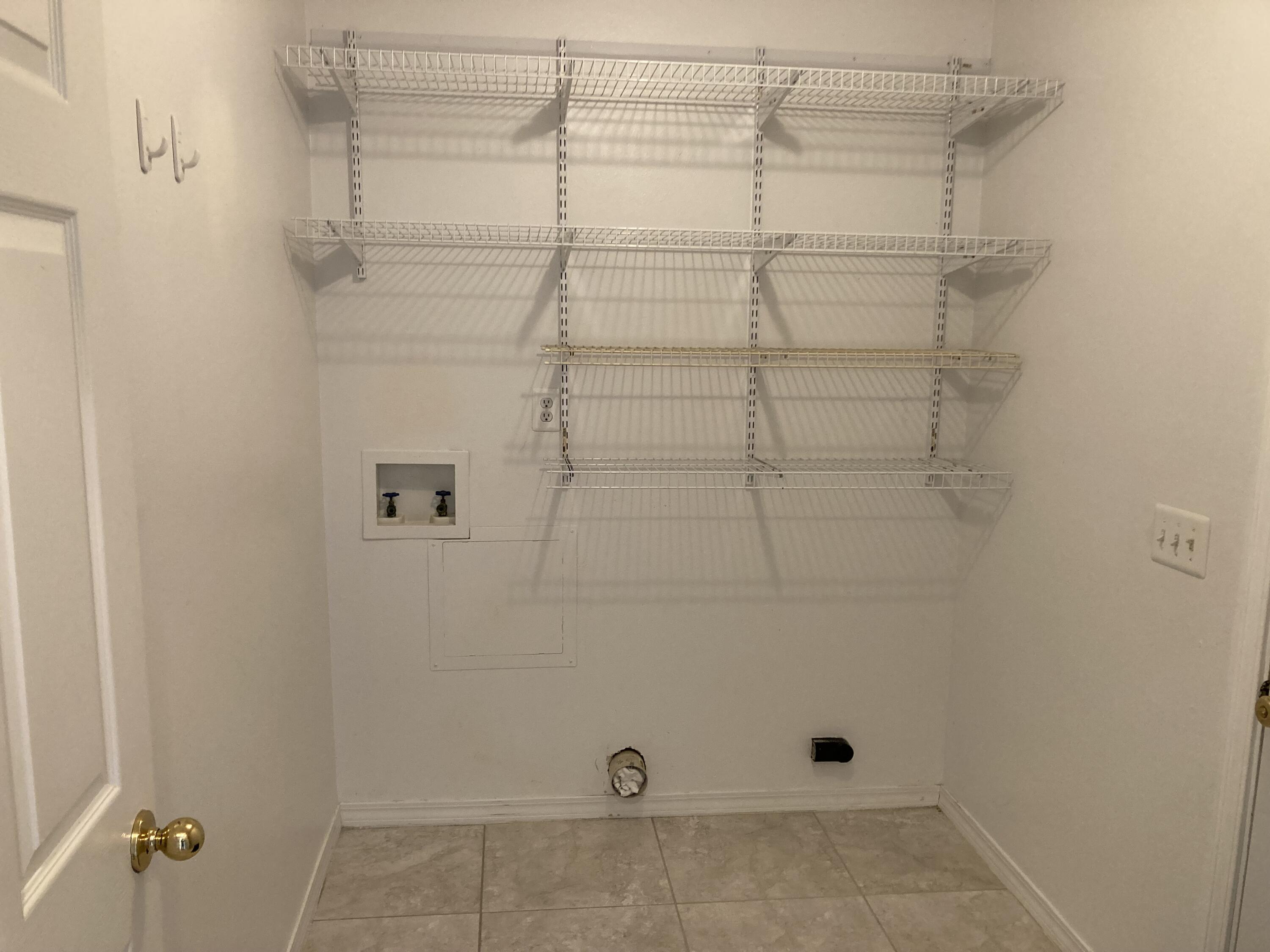 LIVE OAK Unit 2 Lot 33 - Residential