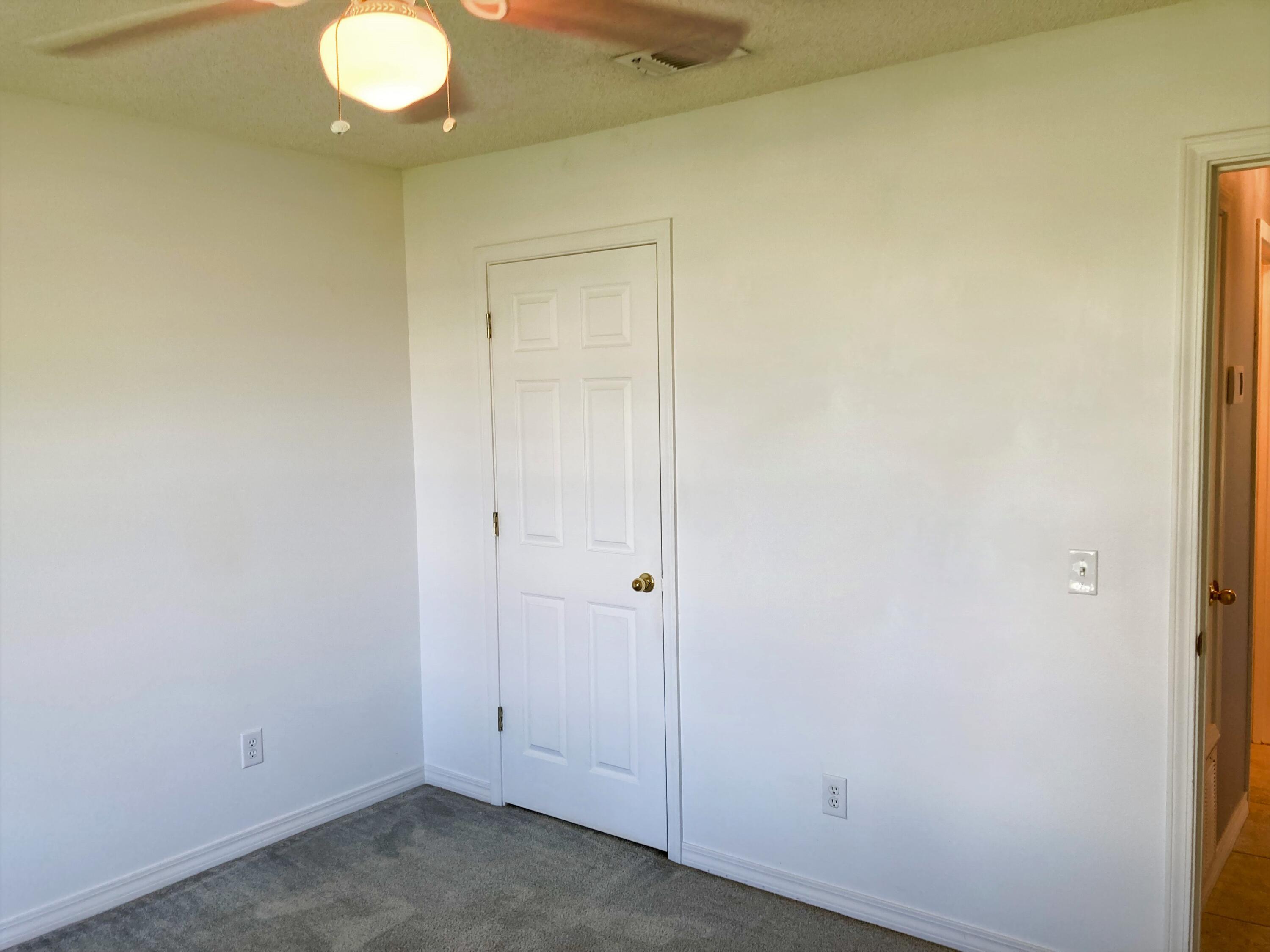 LIVE OAK Unit 2 Lot 33 - Residential