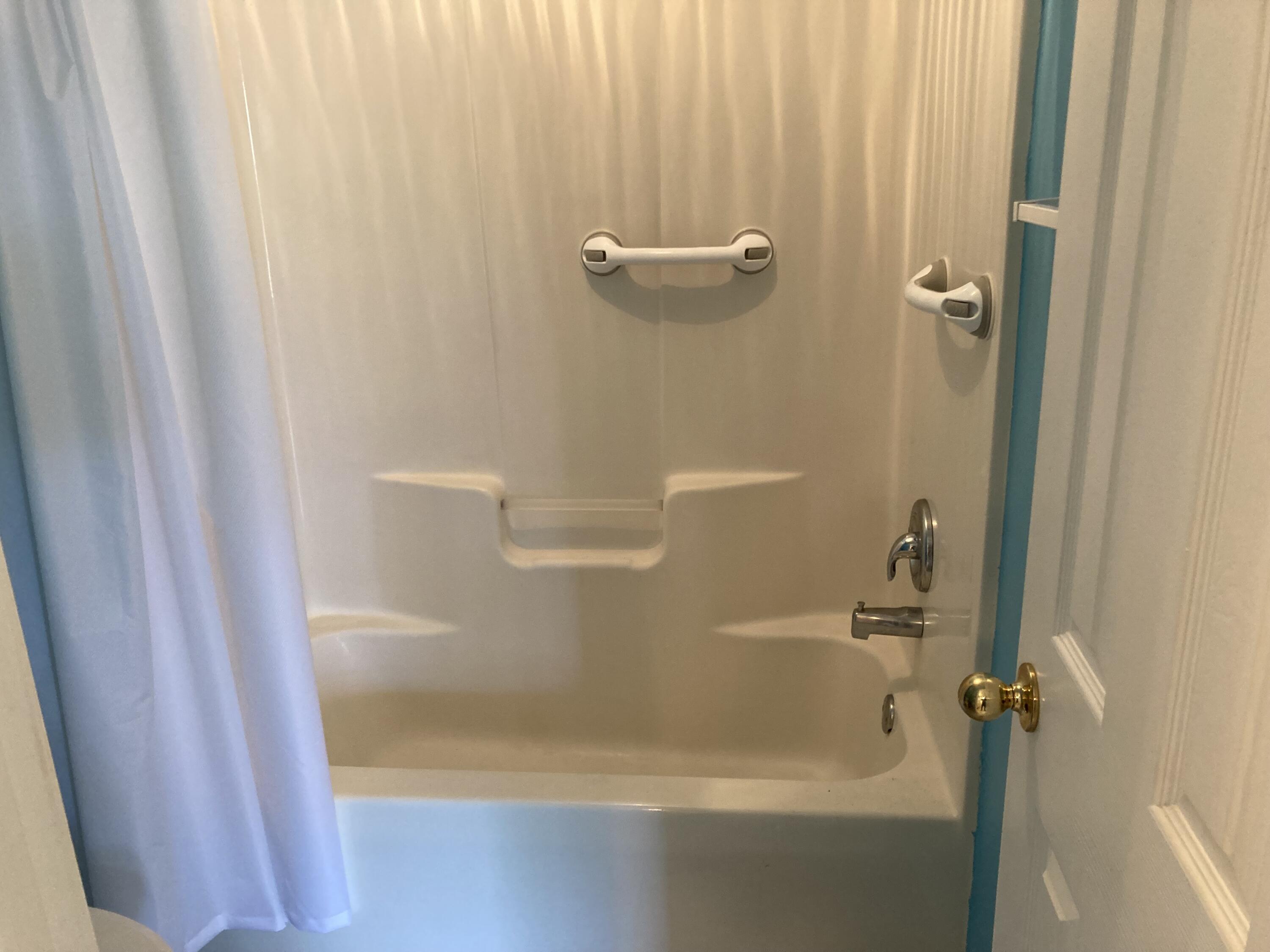 LIVE OAK Unit 2 Lot 33 - Residential