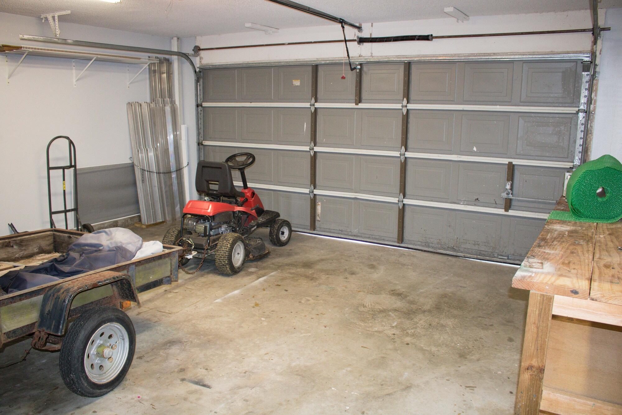 LIVE OAK Unit 2 Lot 33 - Residential