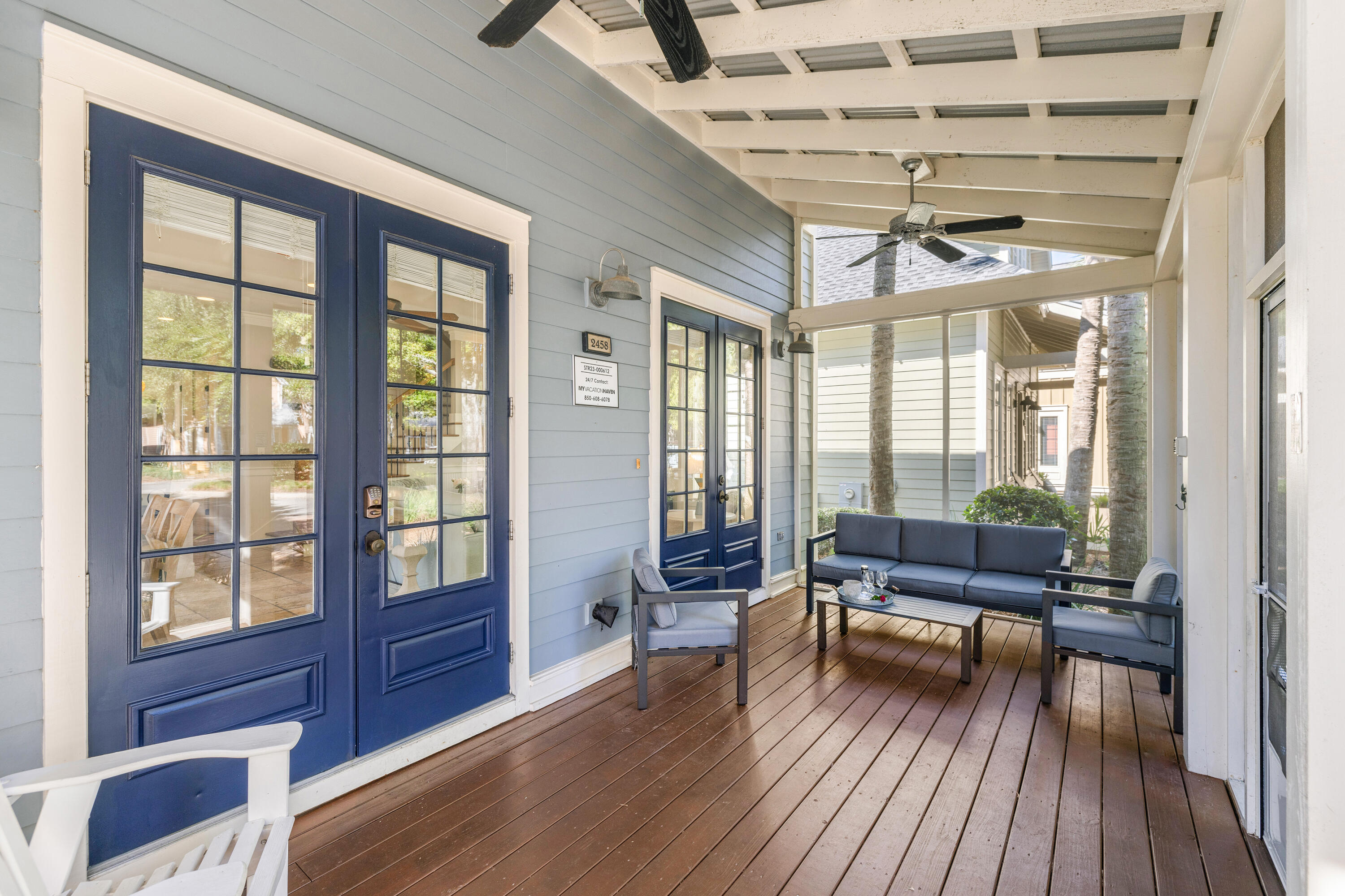 BUNGALOS AT SANDESTIN - Residential