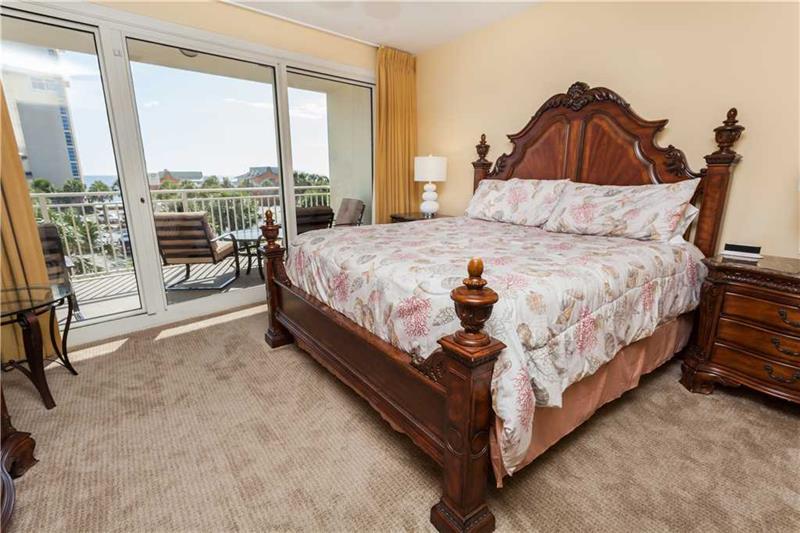 STERLING SHORES - Residential