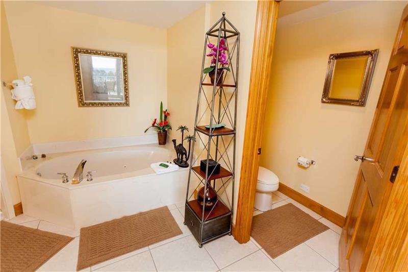 STERLING SHORES - Residential