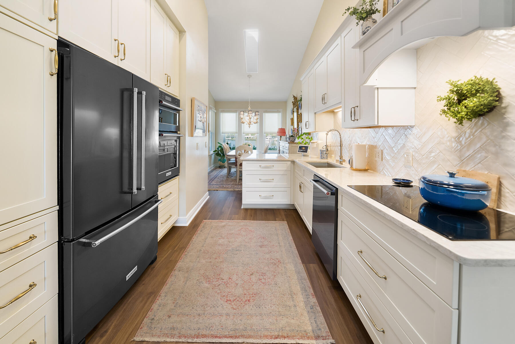 Marina Club Village - Residential