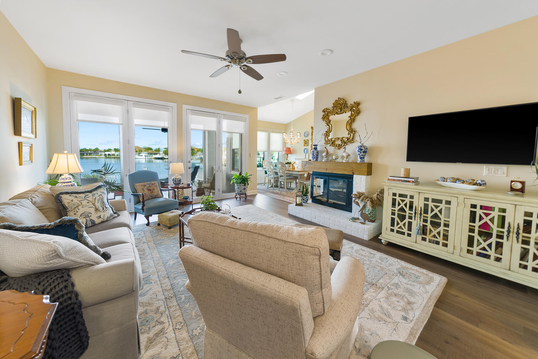 Marina Club Village - Residential