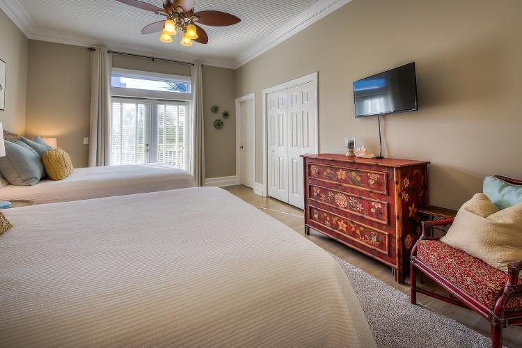 DANA BEACH PH 1 - Residential