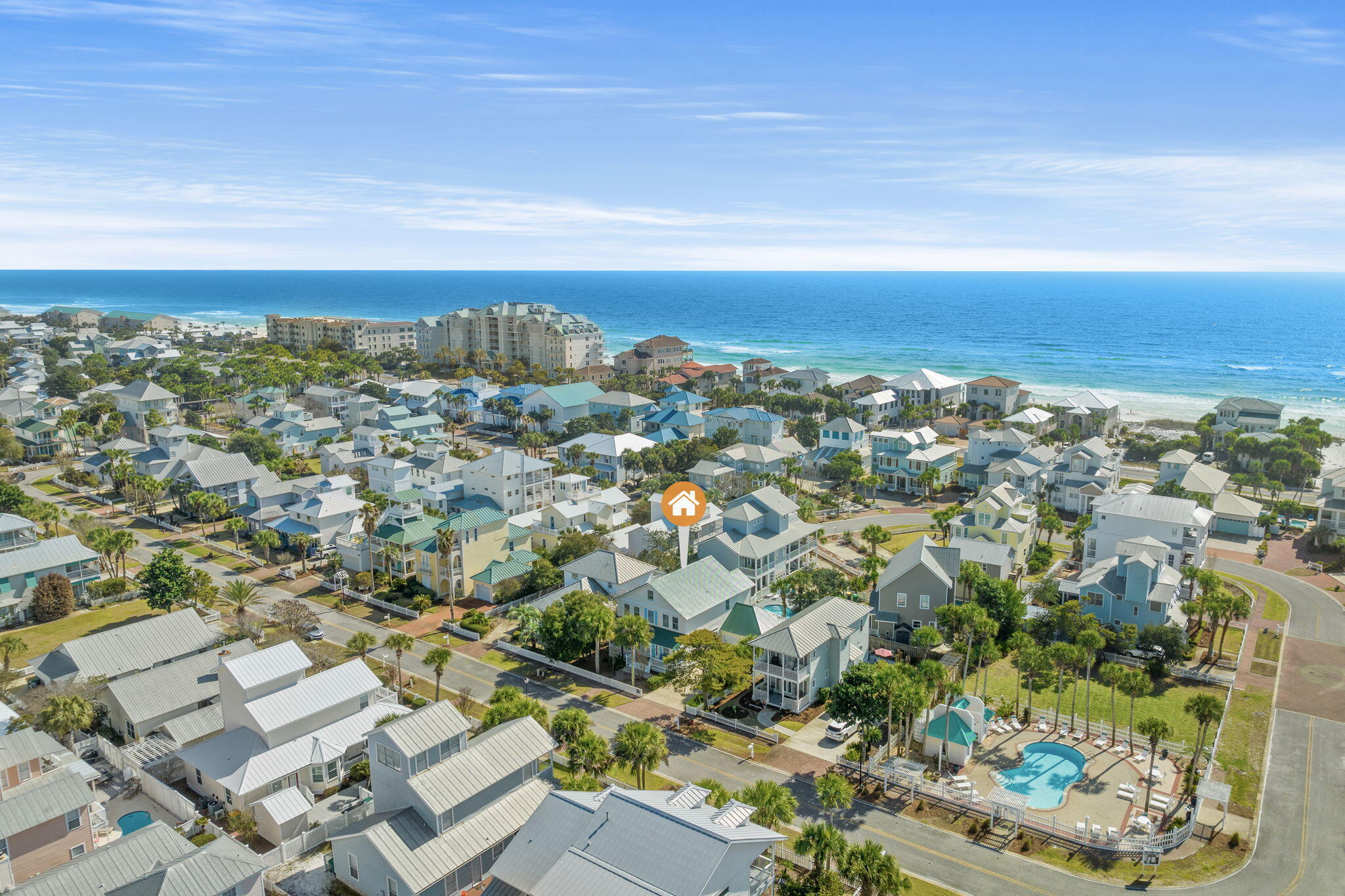 CRYSTAL SHORES - Residential