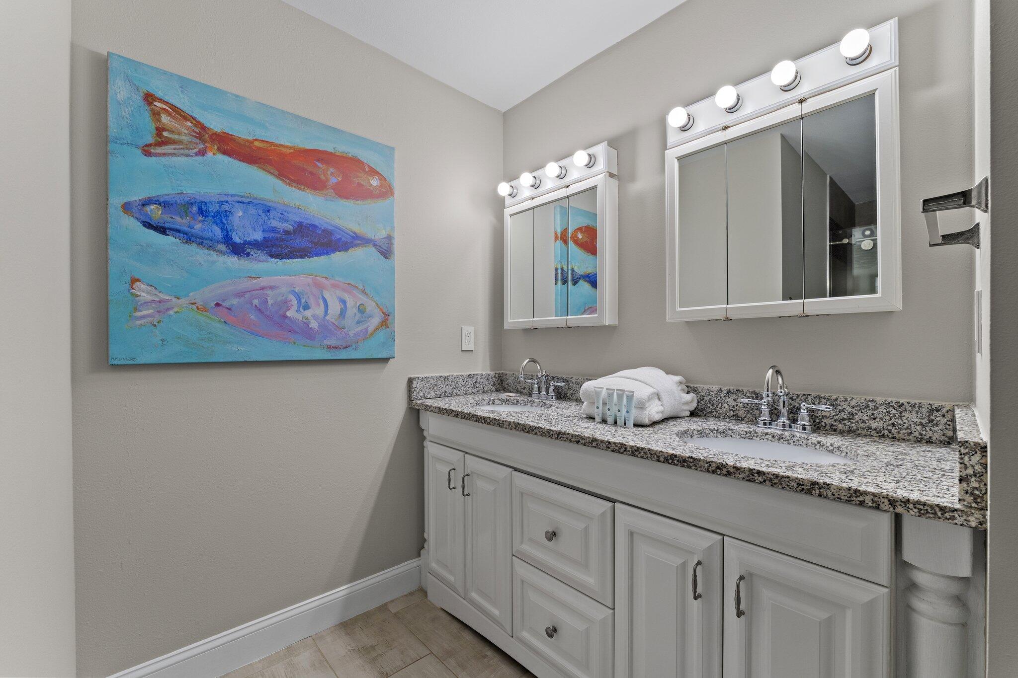 CRYSTAL SHORES - Residential