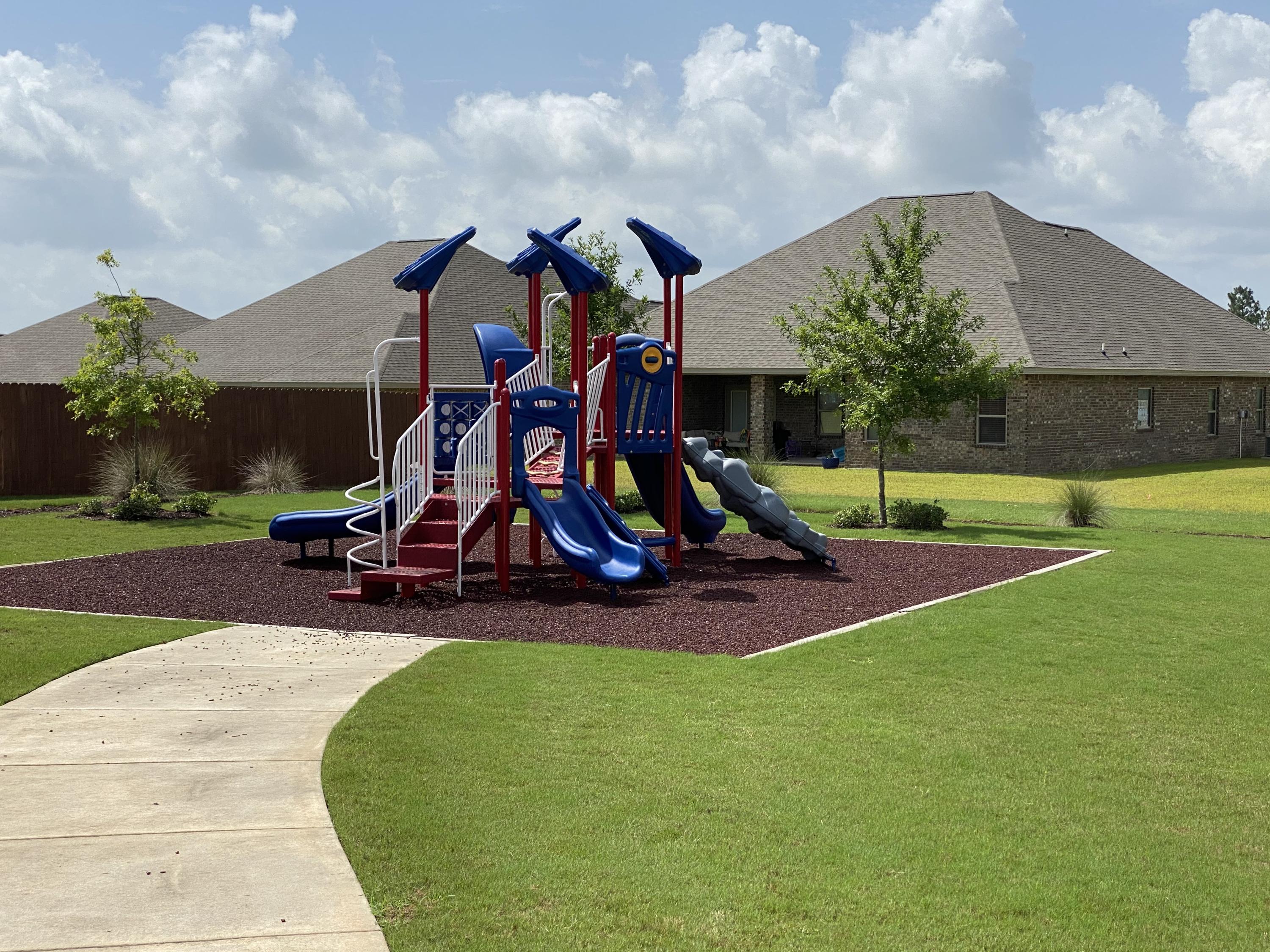 Redstone Commons - Residential