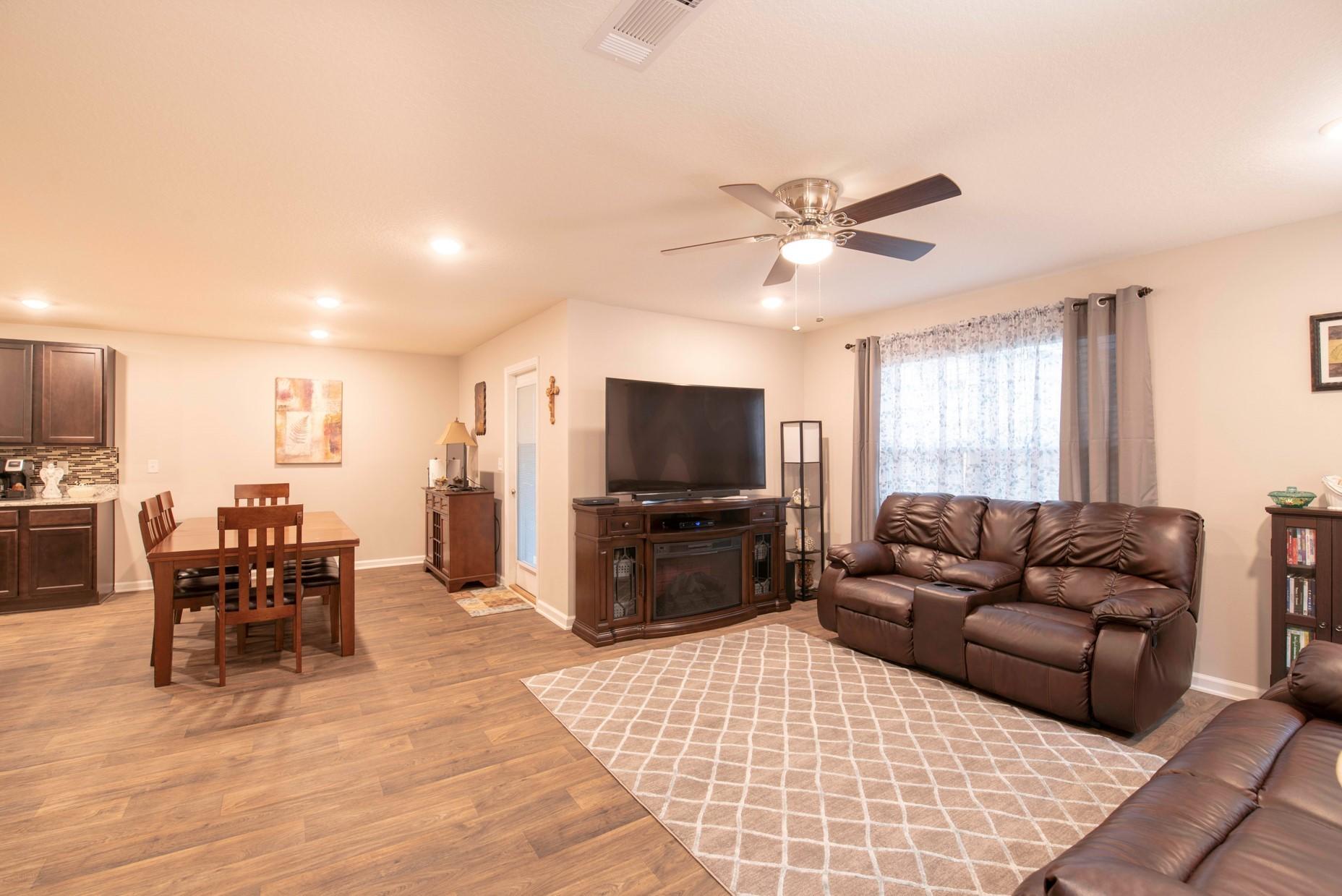 Redstone Commons - Residential