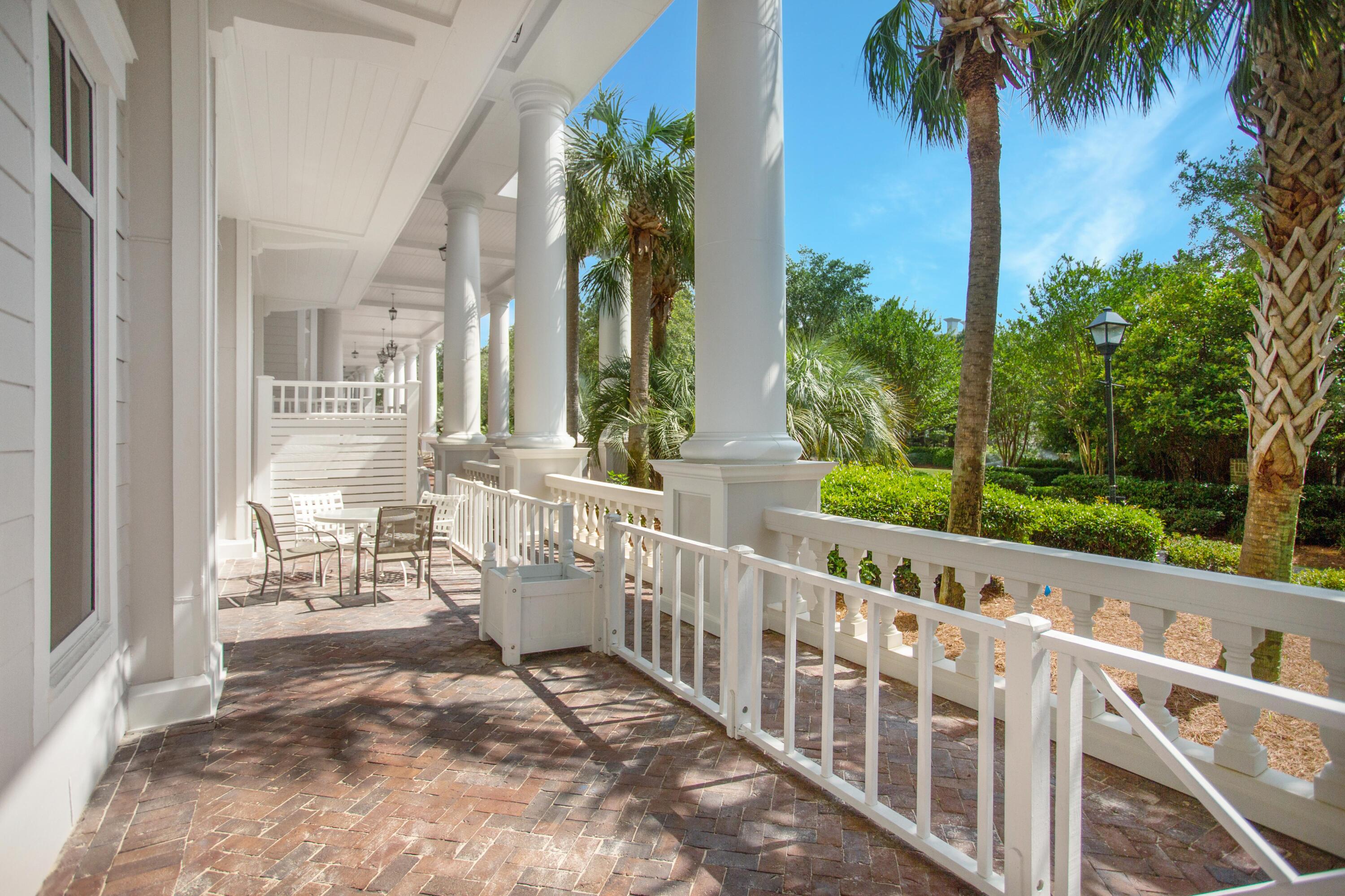 GRAND SANDESTIN - Residential