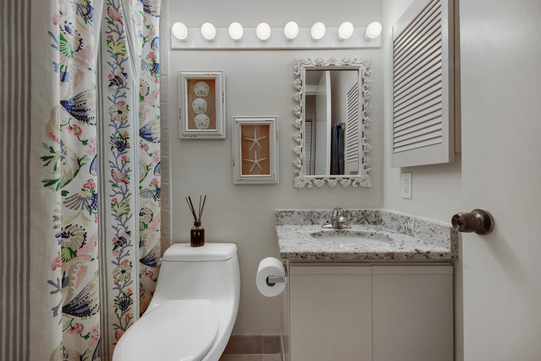 HIDDEN DUNES BEACH COTTAGES 1 - Residential