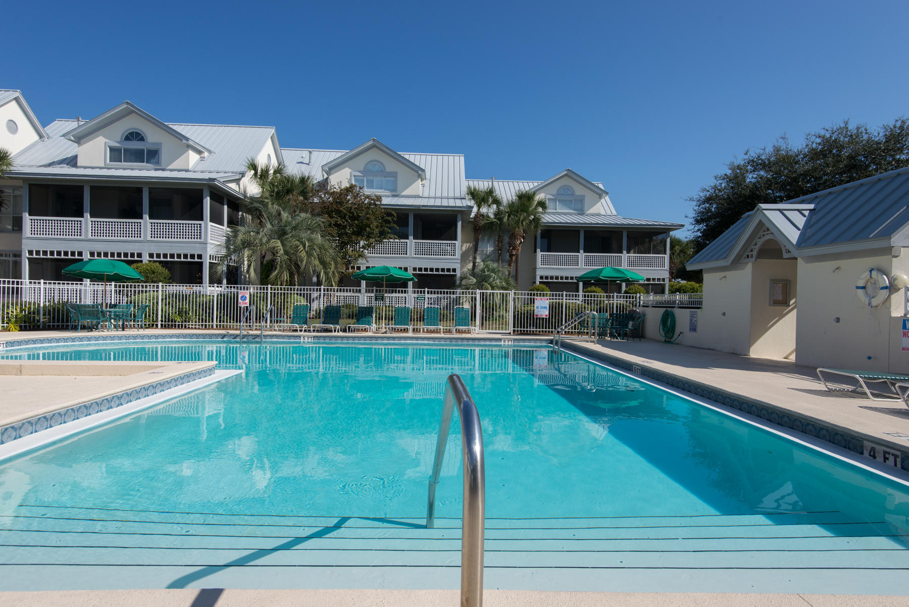 HIDDEN DUNES BEACH COTTAGES 1 - Residential