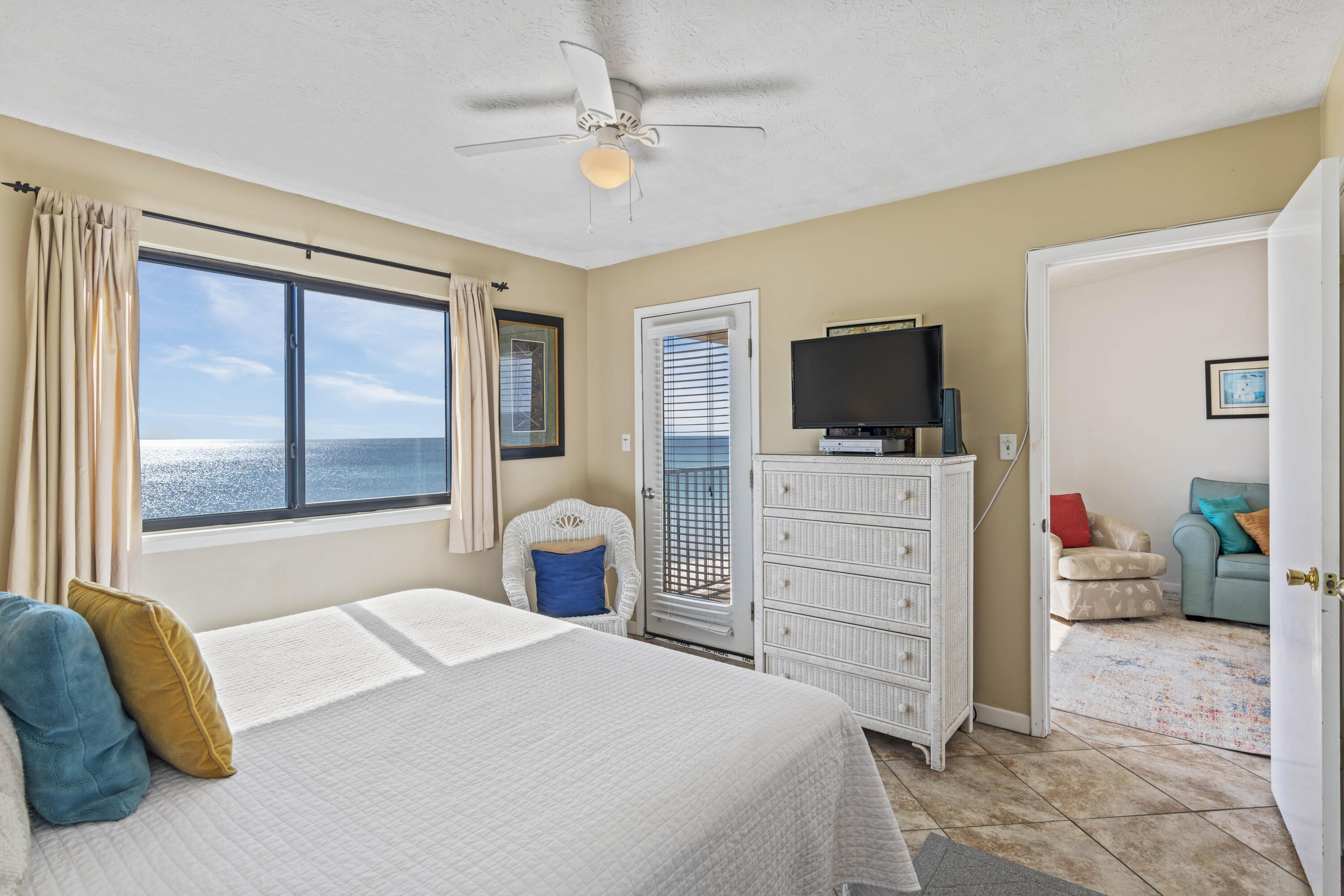 BEACHSIDE CONDO AT SEAGROVE - Residential