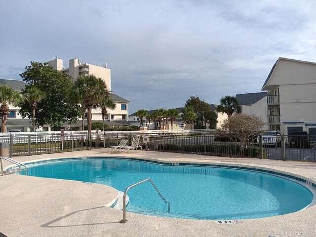 BEACHSIDE CONDO AT SEAGROVE - Residential