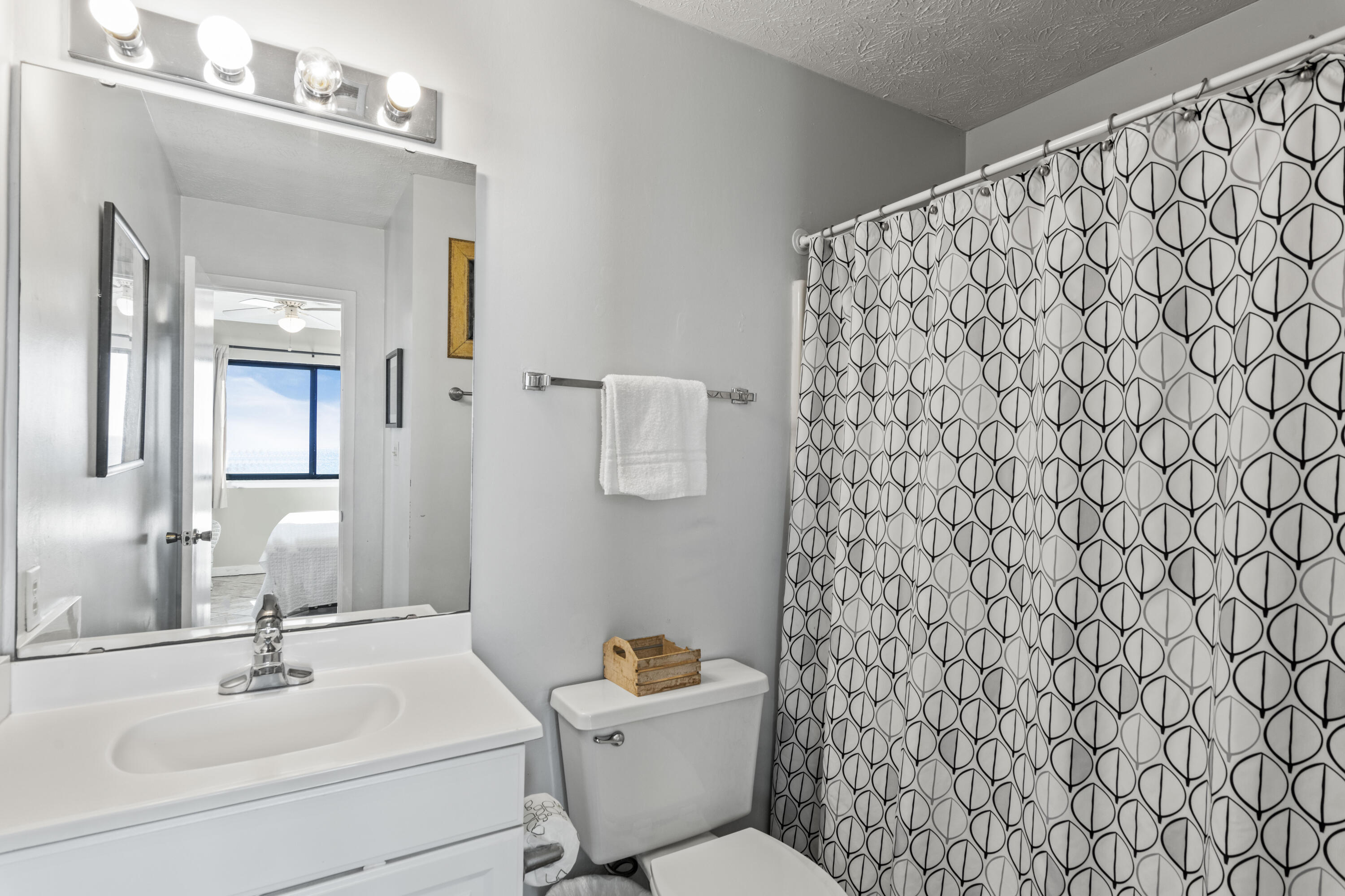 BEACHSIDE CONDO AT SEAGROVE - Residential