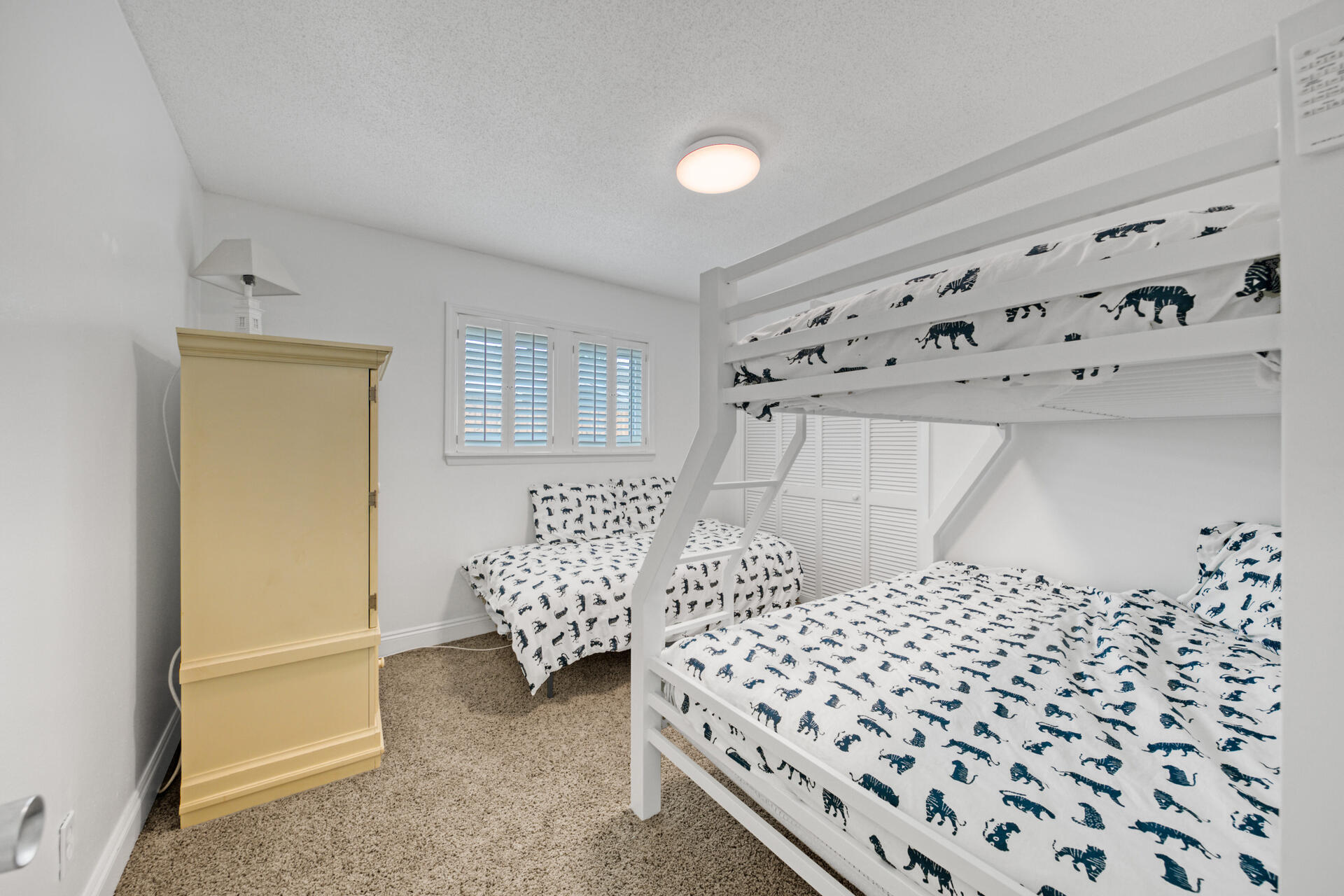 SEASCAPE CONDO TENNIS VILLAGE - Residential