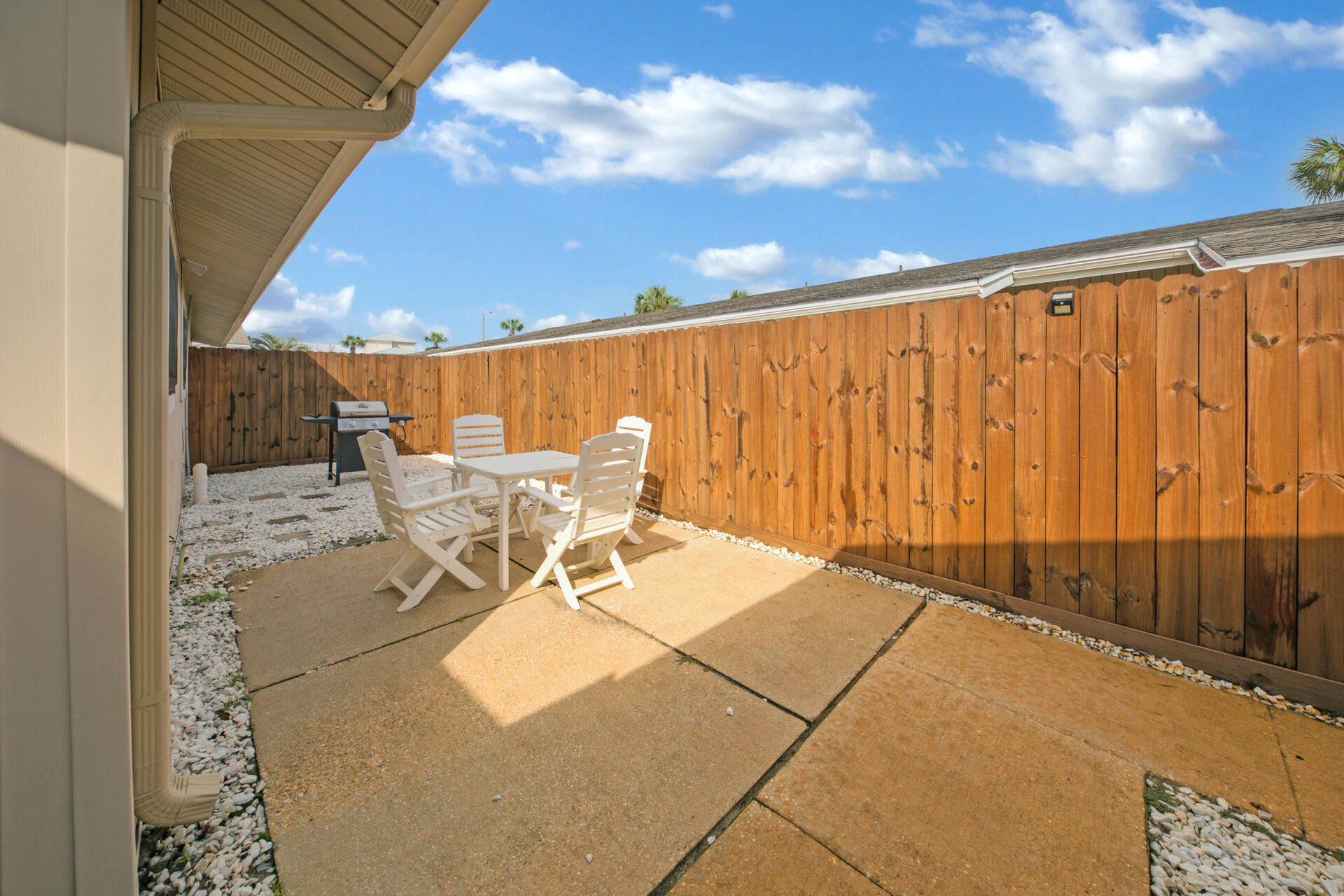 SEASCAPE CONDO TENNIS VILLAGE - Residential