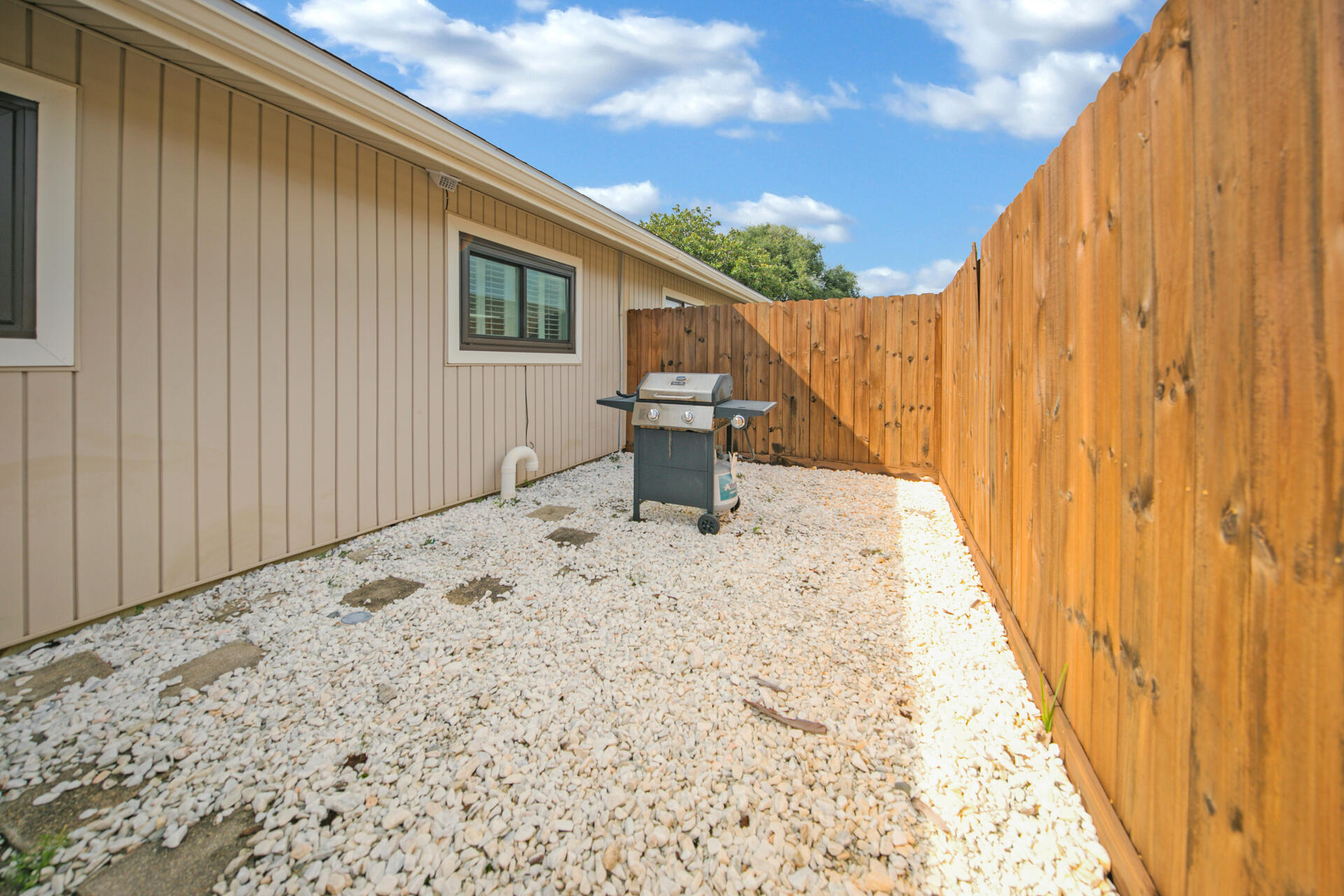 SEASCAPE CONDO TENNIS VILLAGE - Residential