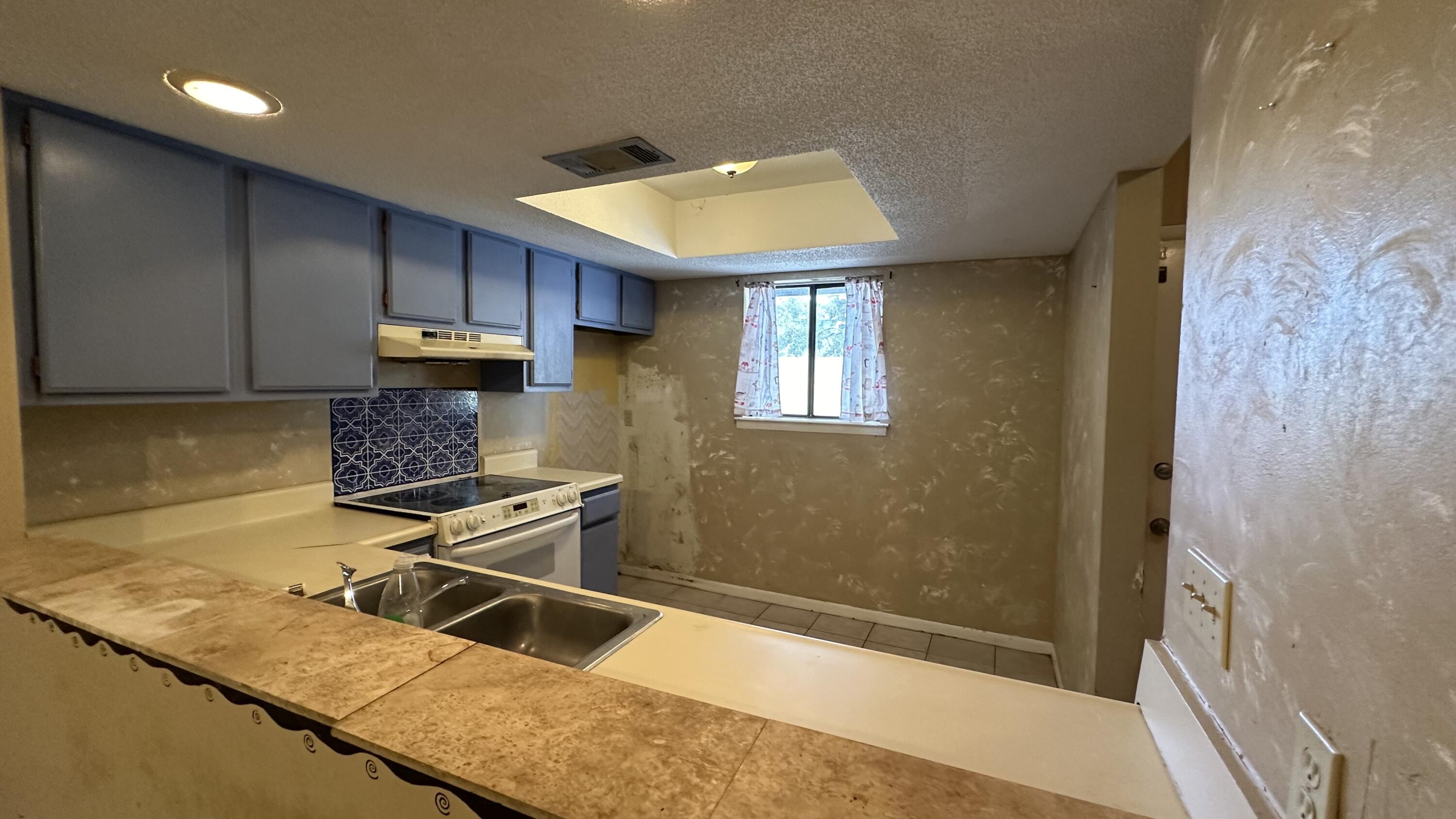 DESTIN RACQUET CLUB T/H - Residential