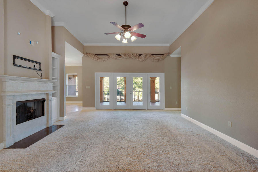 EDGEWATER VILLAGE - Residential Lease