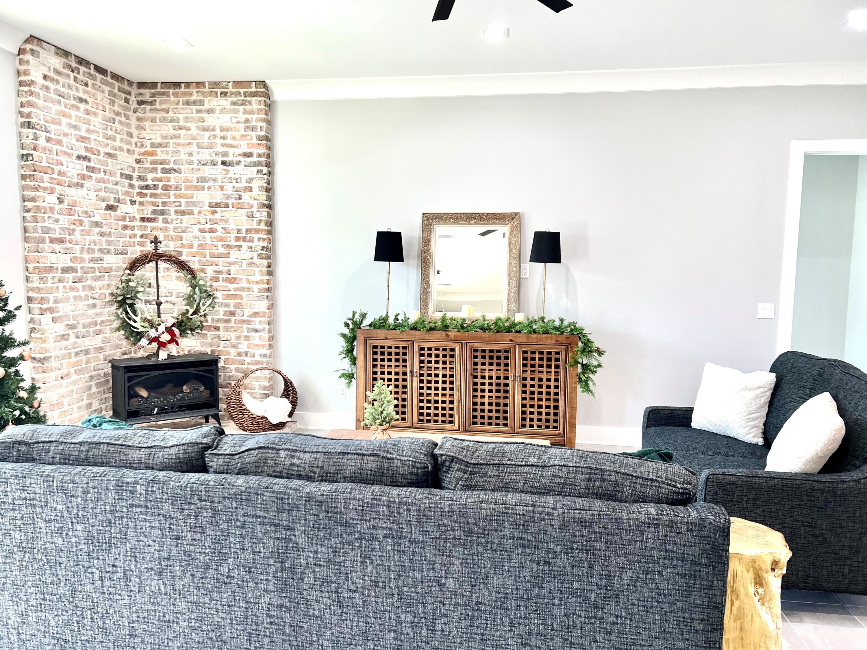 DEER MOSS CREEK - Residential