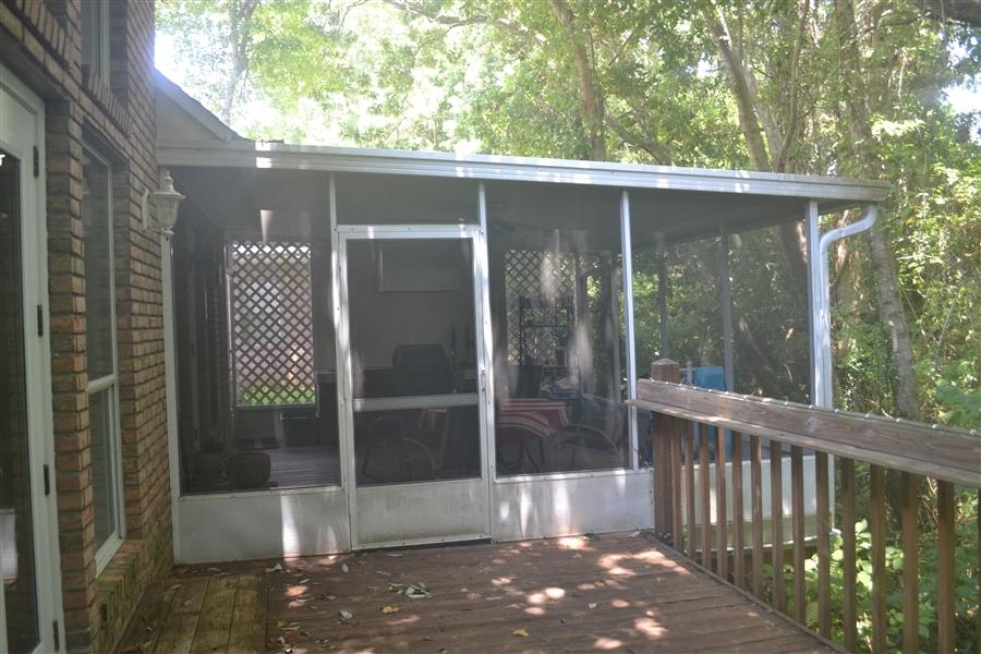 ISLANDVIEW BEACH - Residential