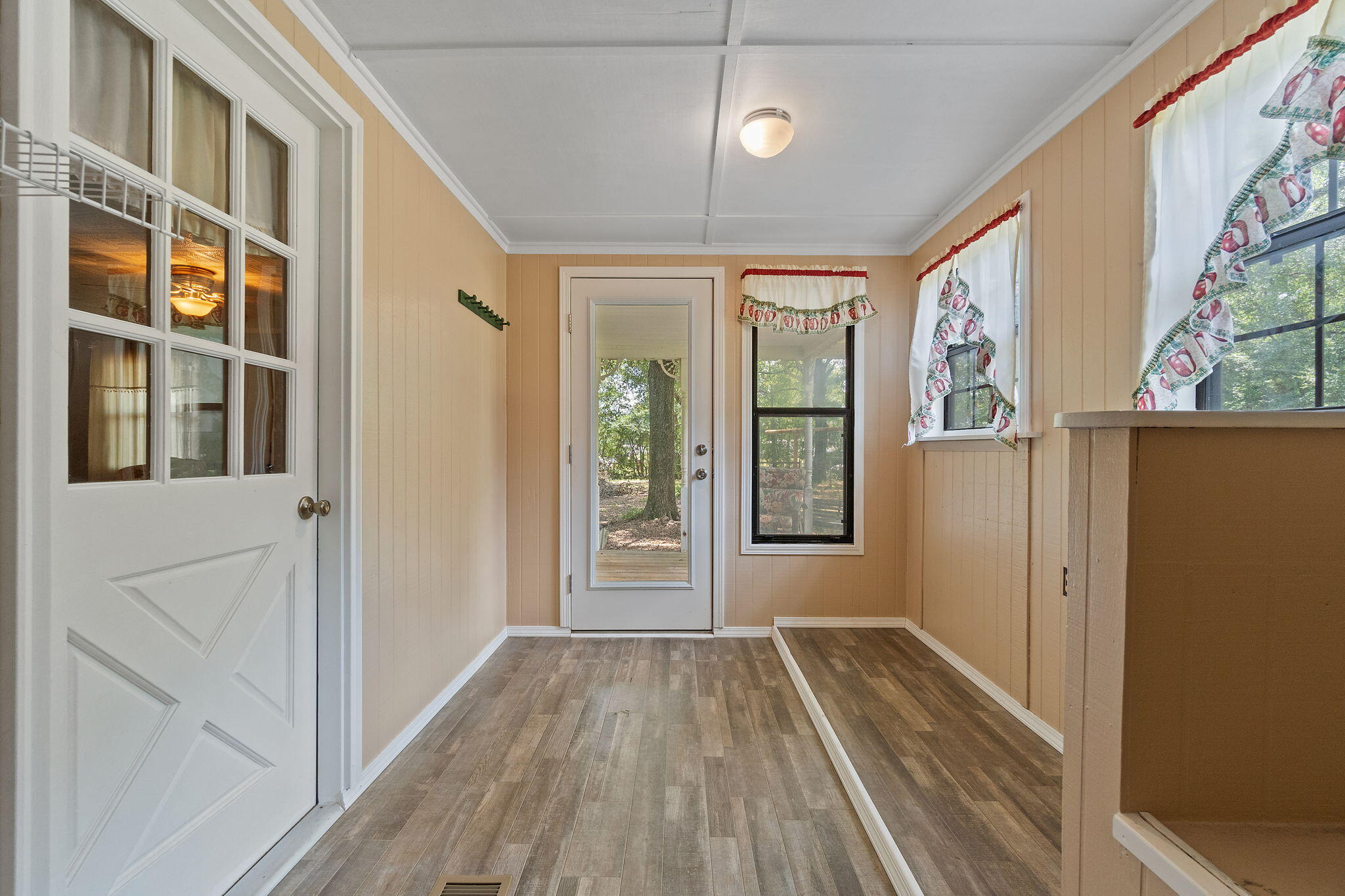 FOXES RUN 1ST ADDN - Residential