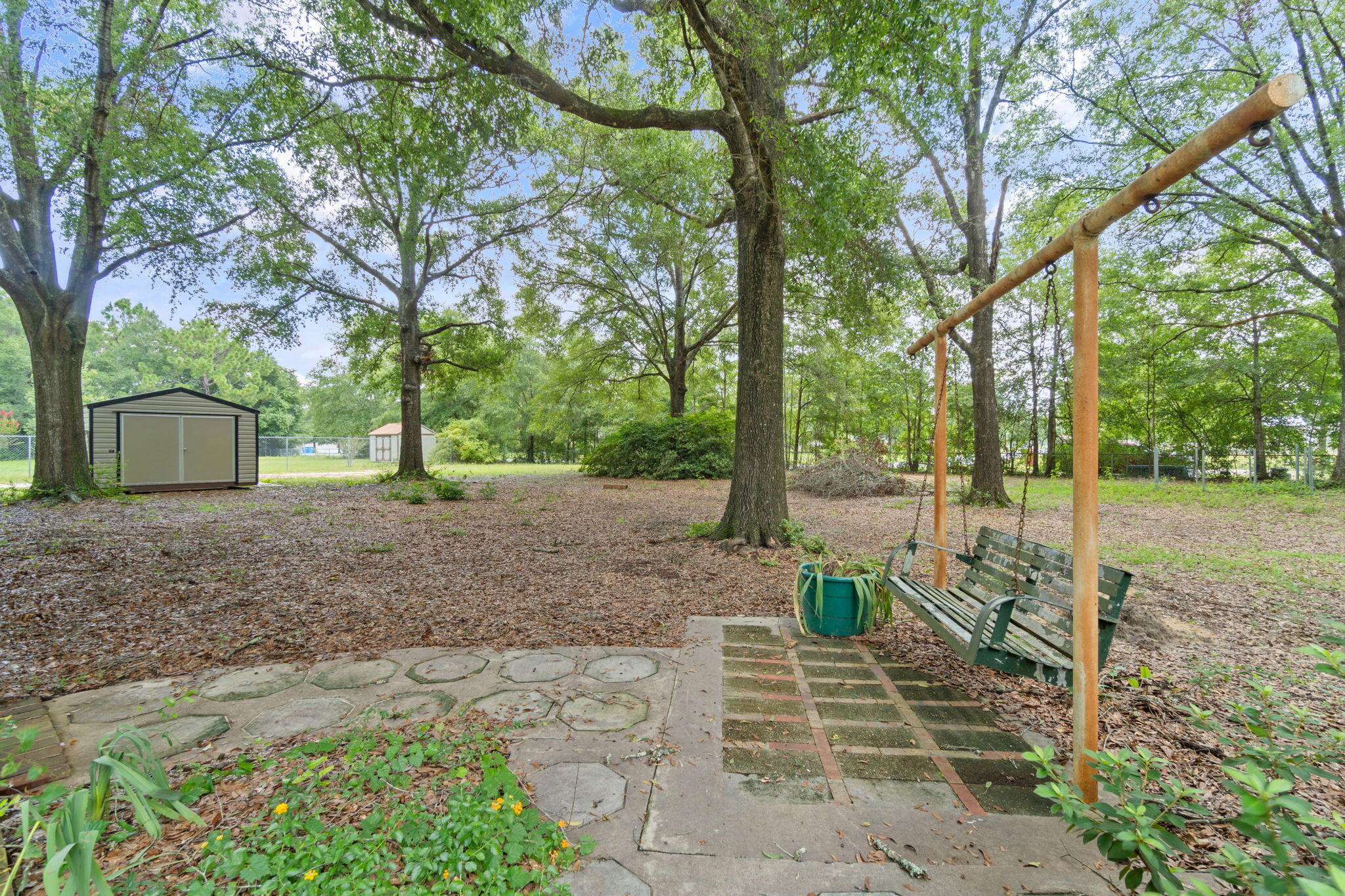 FOXES RUN 1ST ADDN - Residential