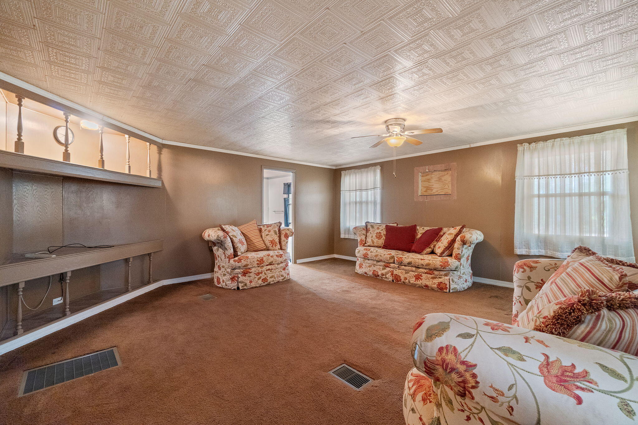 FOXES RUN 1ST ADDN - Residential